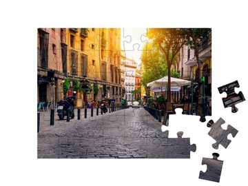 puzzleYOU Puzzle Malerische alte Straße in Madrid, Spanien, 48 Puzzleteile, puzzleYOU-Kollektionen Spanien