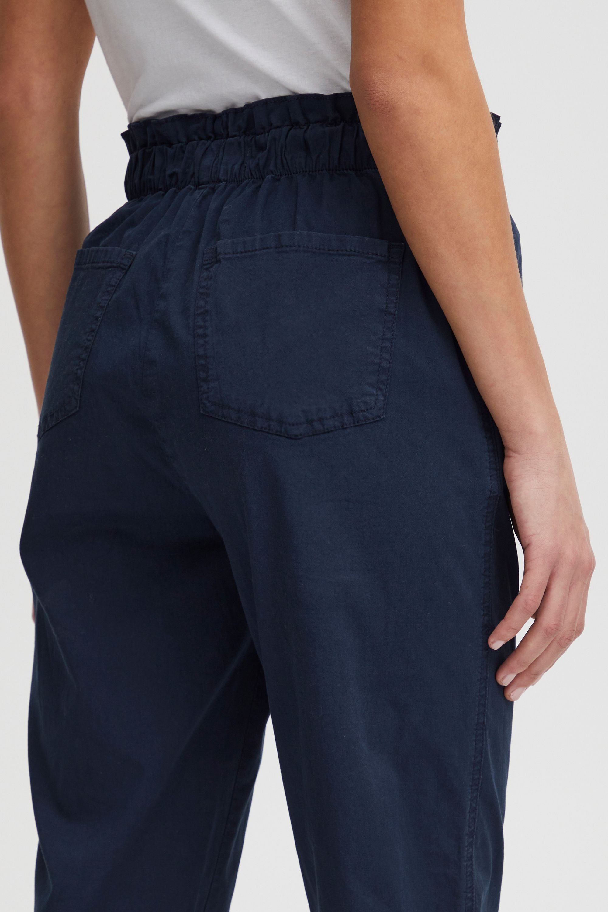 OXMO Chinohose OXCobie Stoffhose mit Paperbag-Bund – Bild 5 von 5