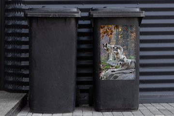 MuchoWow Wandsticker Wölfe - Fels - Wald (1 St), Mülleimer-aufkleber, Mülltonne, Sticker, Container, Abfalbehälter