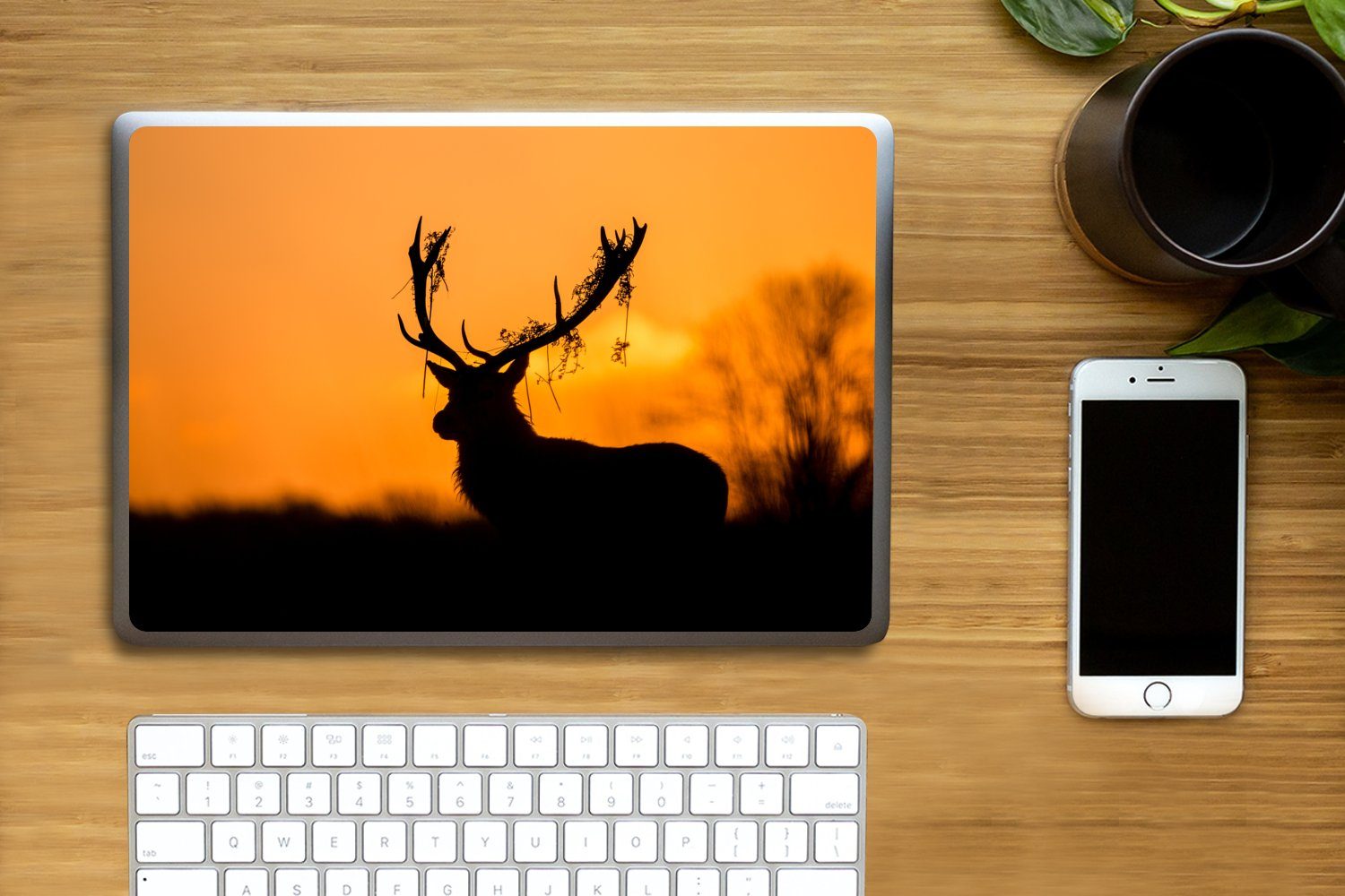 Thumbnail - MuchoWow Laptop-Aufkleber Hirsch - Orange - Scherenschnitt - Tiere - Natur