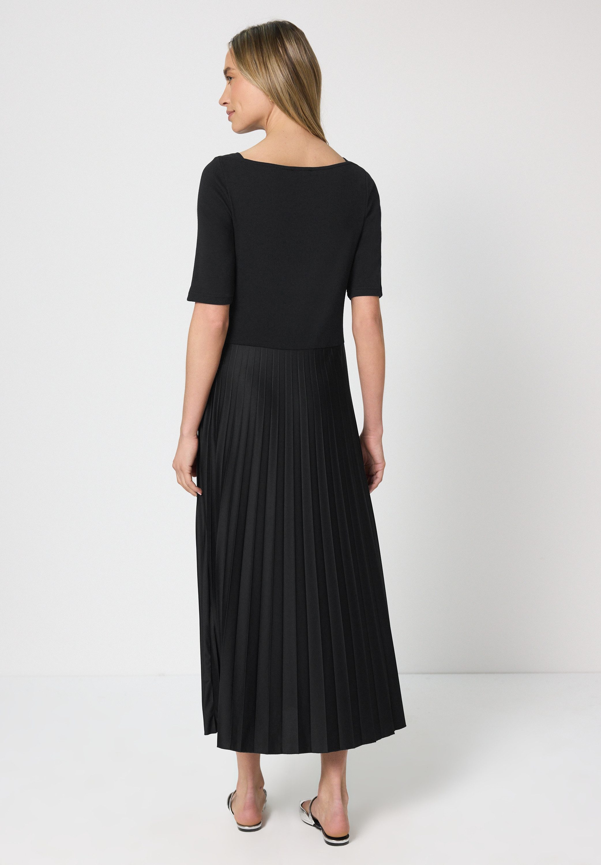 STREET ONE Midikleid mit plissiertem Rockteil