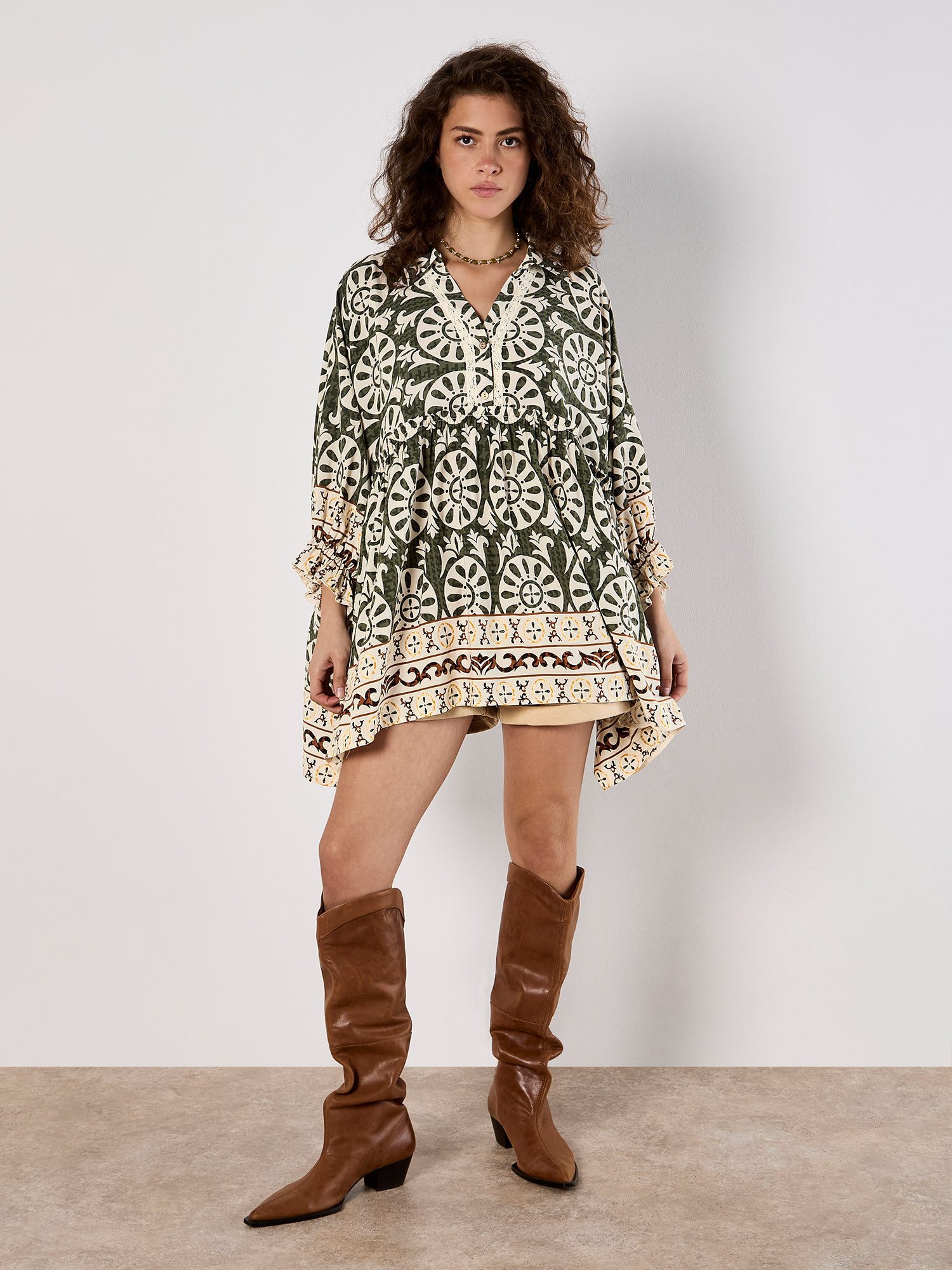 Apricot Oversize-Shirt Bedrucktes Hemd in Oversized