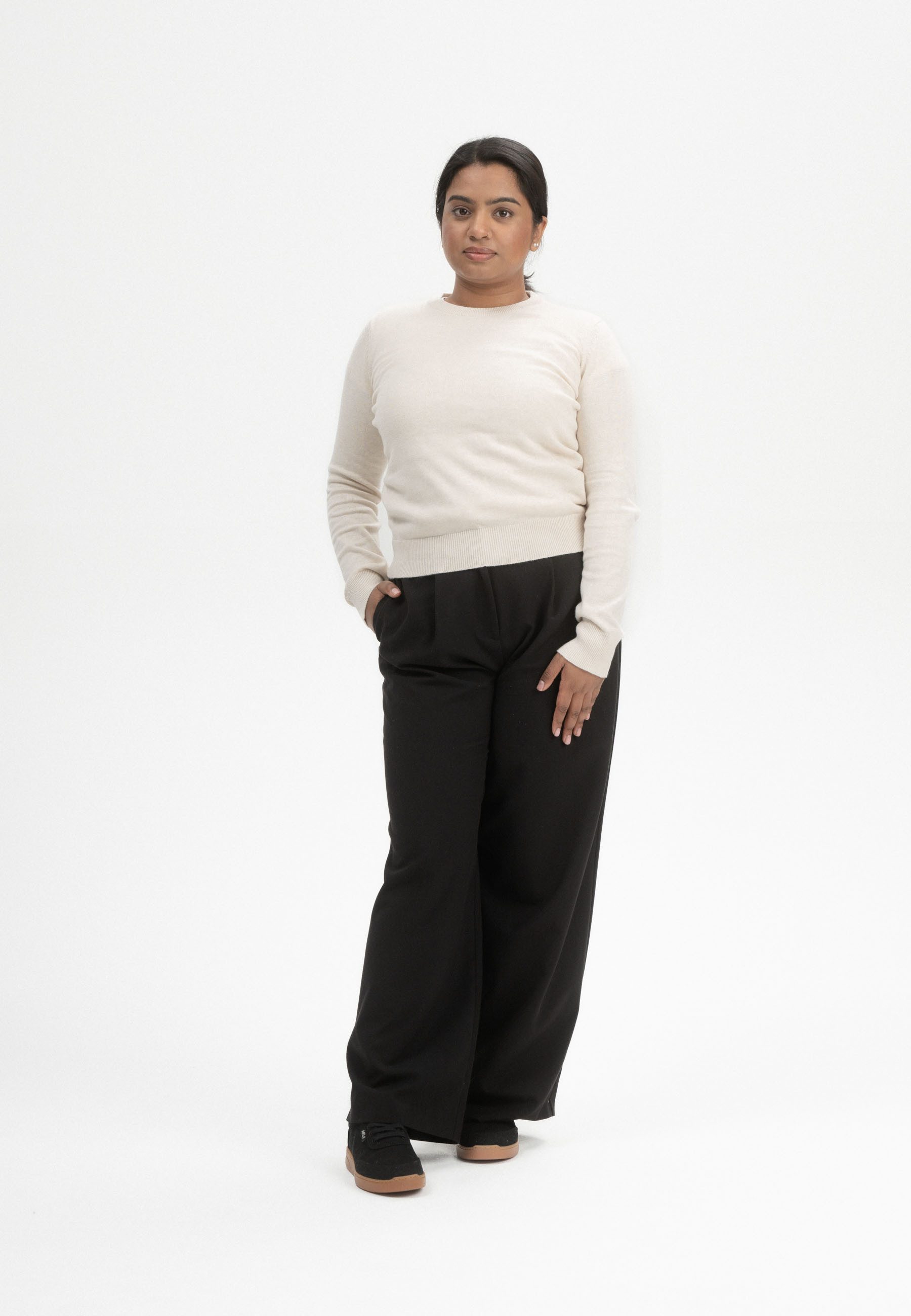 MELA Strickpullover Feinstrick Pullover Style DHANA Gerippter Kragen