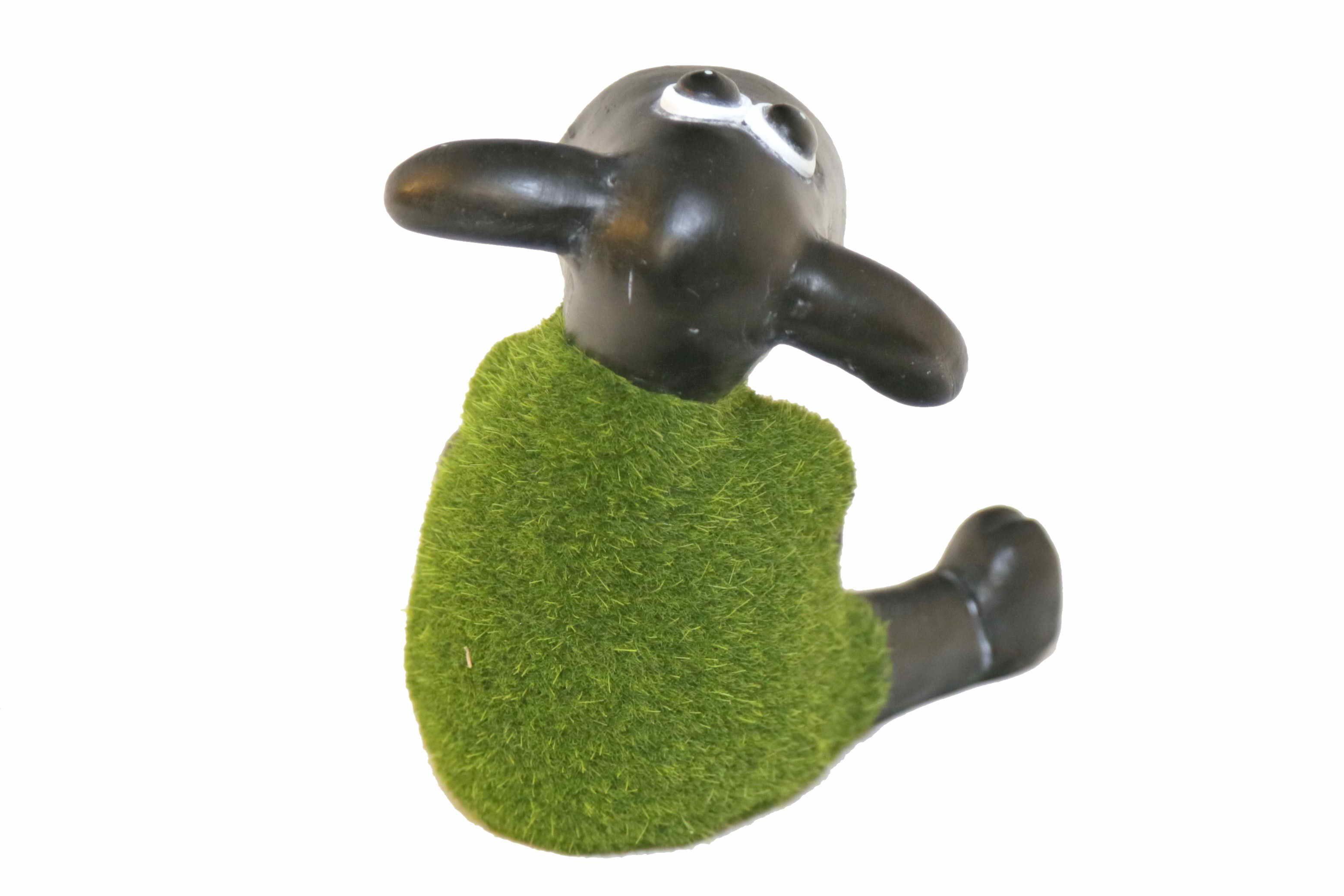 Dekofigur Höhe: Jänig (mit Tierfigur, 13cm, Schaf Dekofigur sitzend, Collection by grün Rasenfell) Casa Schaf