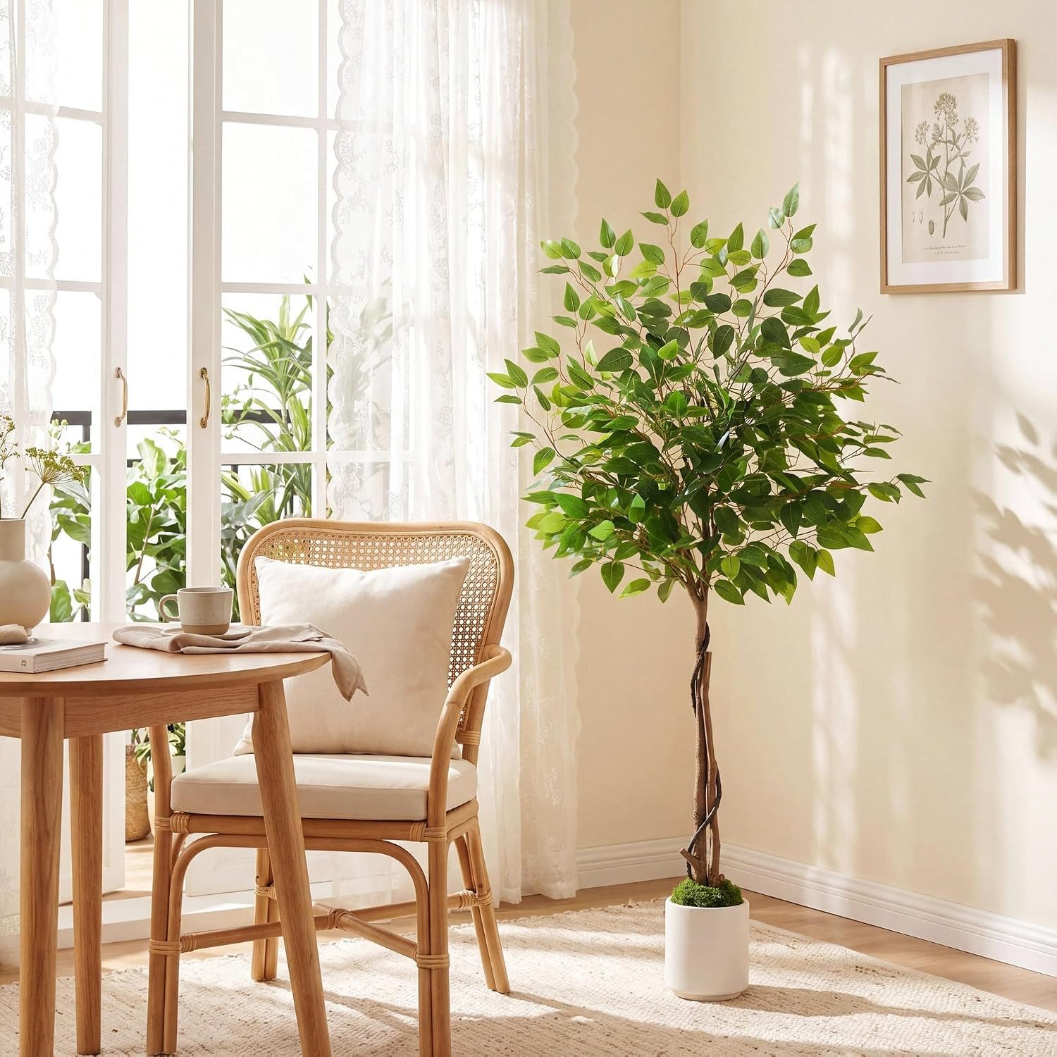 Kunstbaum Künstliche Ficus Benjamini Realistische Ficus Kunstpflanze mit festgeformtem Stamm, TLGREEN, Höhe 120 cm, für Wohnzimmer Büro, Inklusive Weißem Übertopf & Kunstmoos