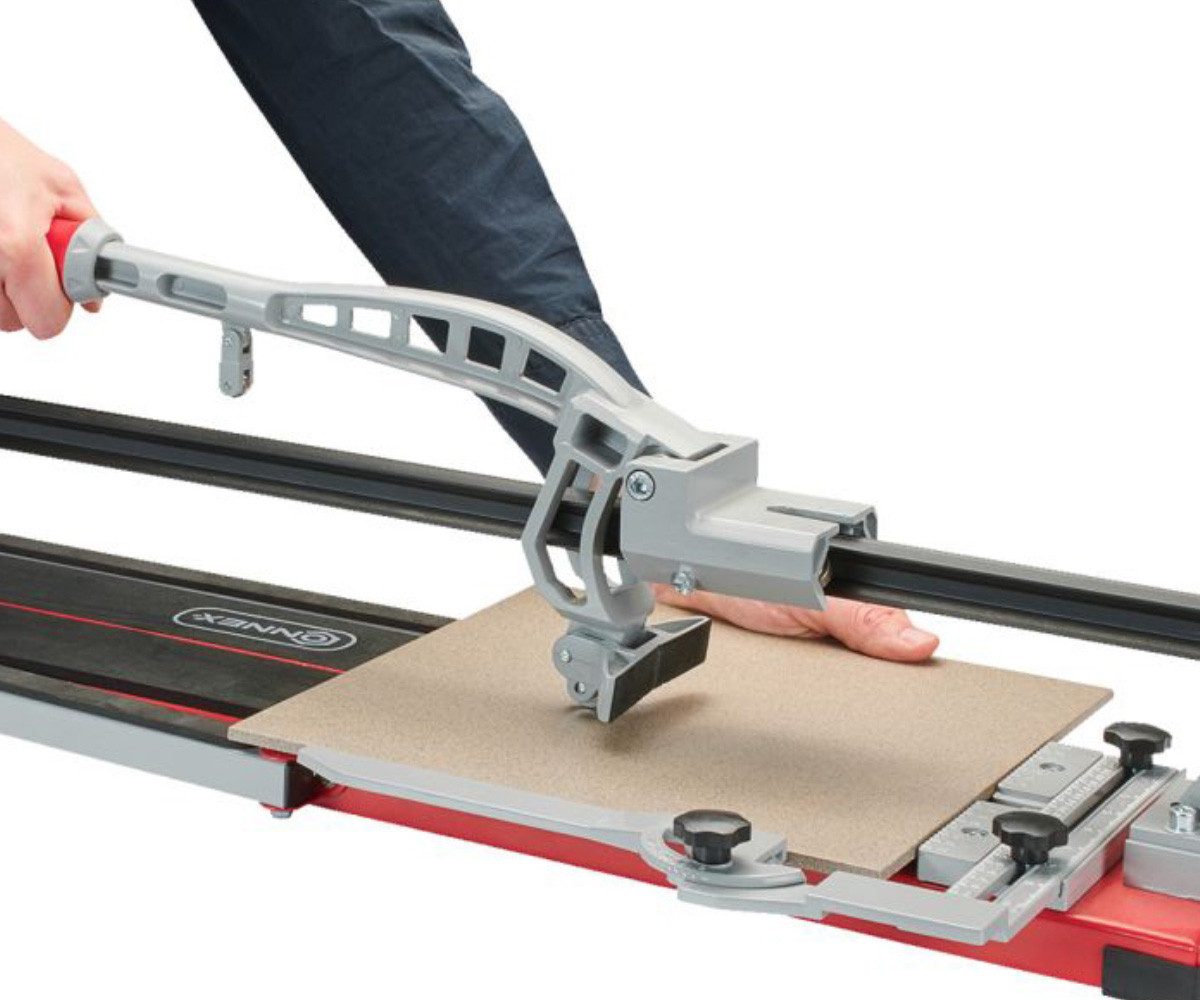 Connex manueller Fliesenschneider Professioneller Fliesenschneider für exakte Schnitte bis 1000 mm, Schnittlänge max.: 1000 mm, verstellbarer Anschlagwinkel