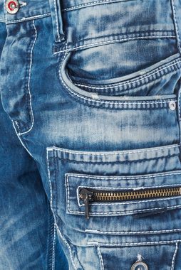 Cipo & Baxx Regular-fit-Jeans Herren Jeans Hose mit ausgfallenem Label Nahtdesign Nahtschrift