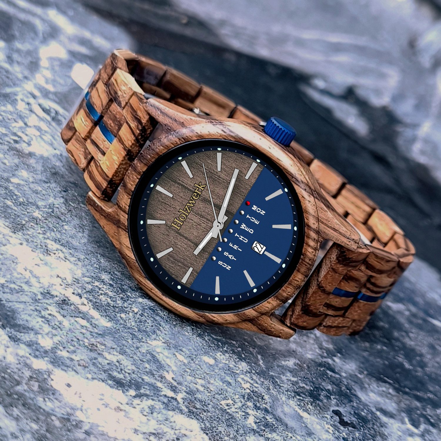 Holzwerk Quarzuhr KIEL Designer Holz Armbanduhr mit Datumsanzeige in Walnuss braun, blau KIEL