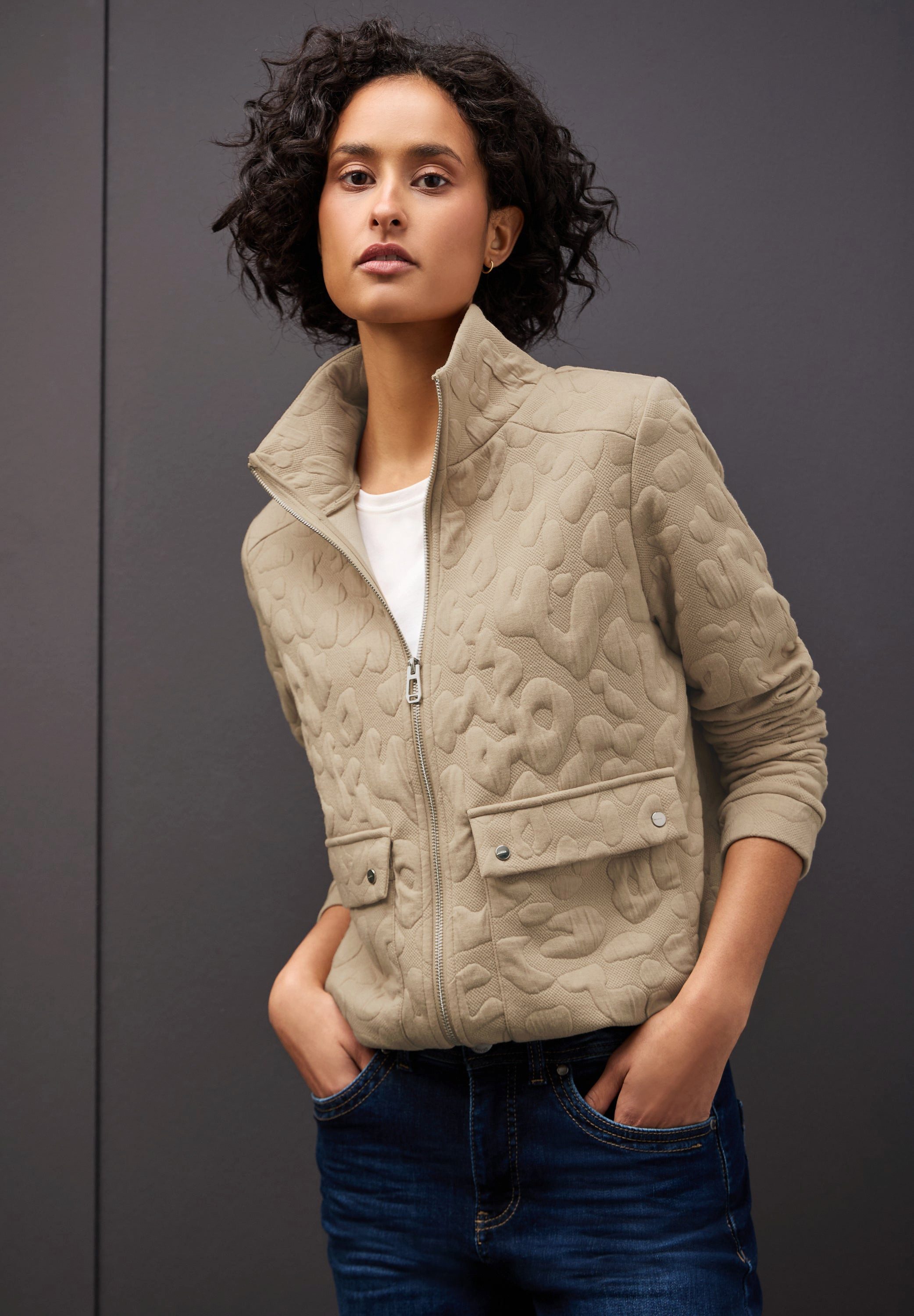 STREET ONE Kurzjacke Leo Jacquard Jacke (1-St) günstig online kaufen