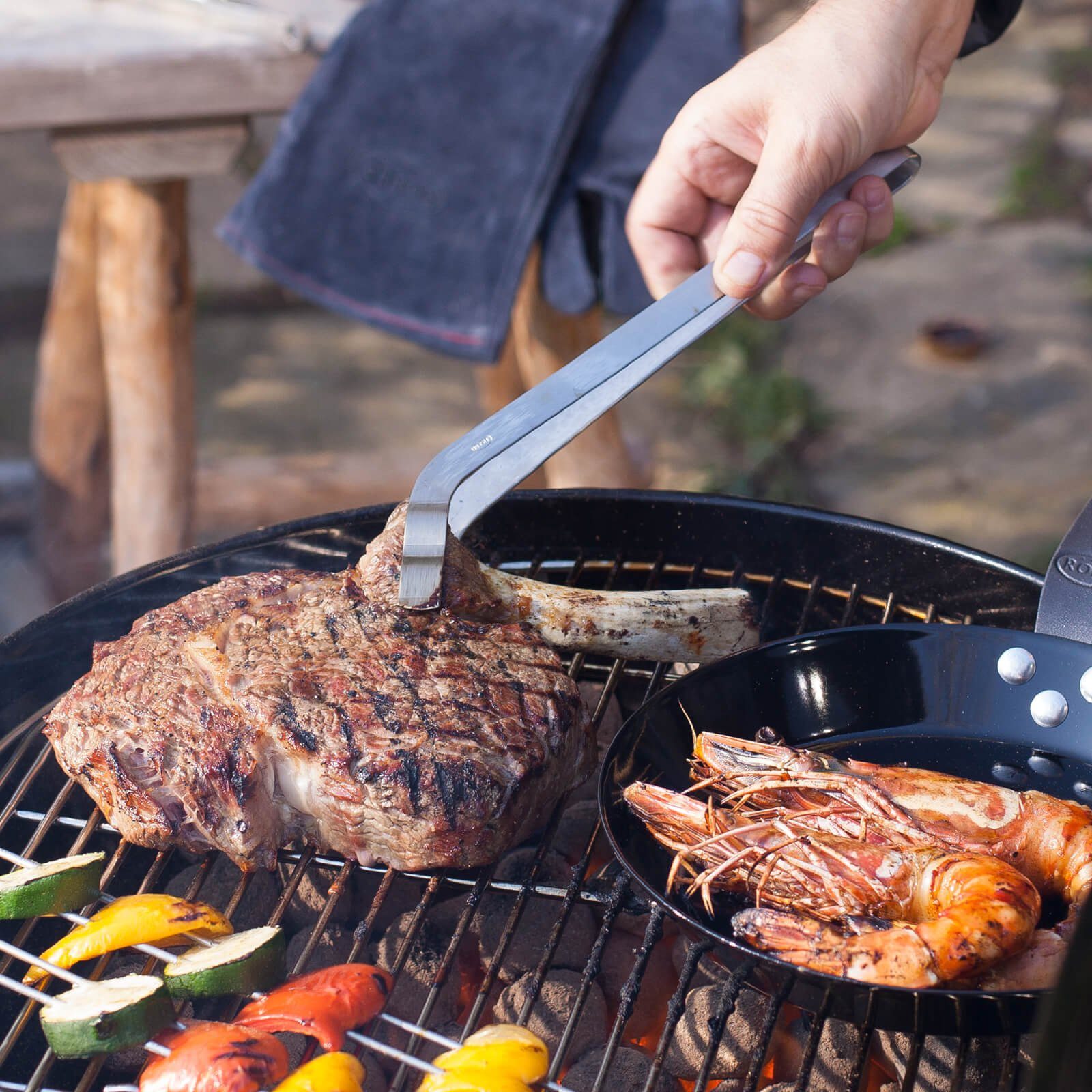 RÖSLE Grillzange BBQ Küchenzange gebogen 35 cm