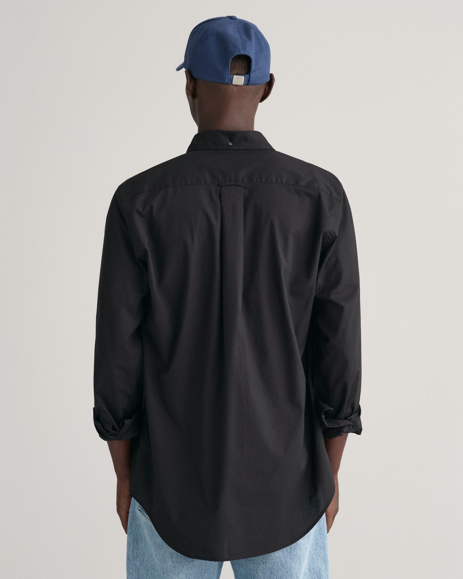 Gant Langarmhemd Regular Fit Popeline Hemd leicht strapazierfähig pflegeleicht mit Label Stickerei auf der Brusttasche