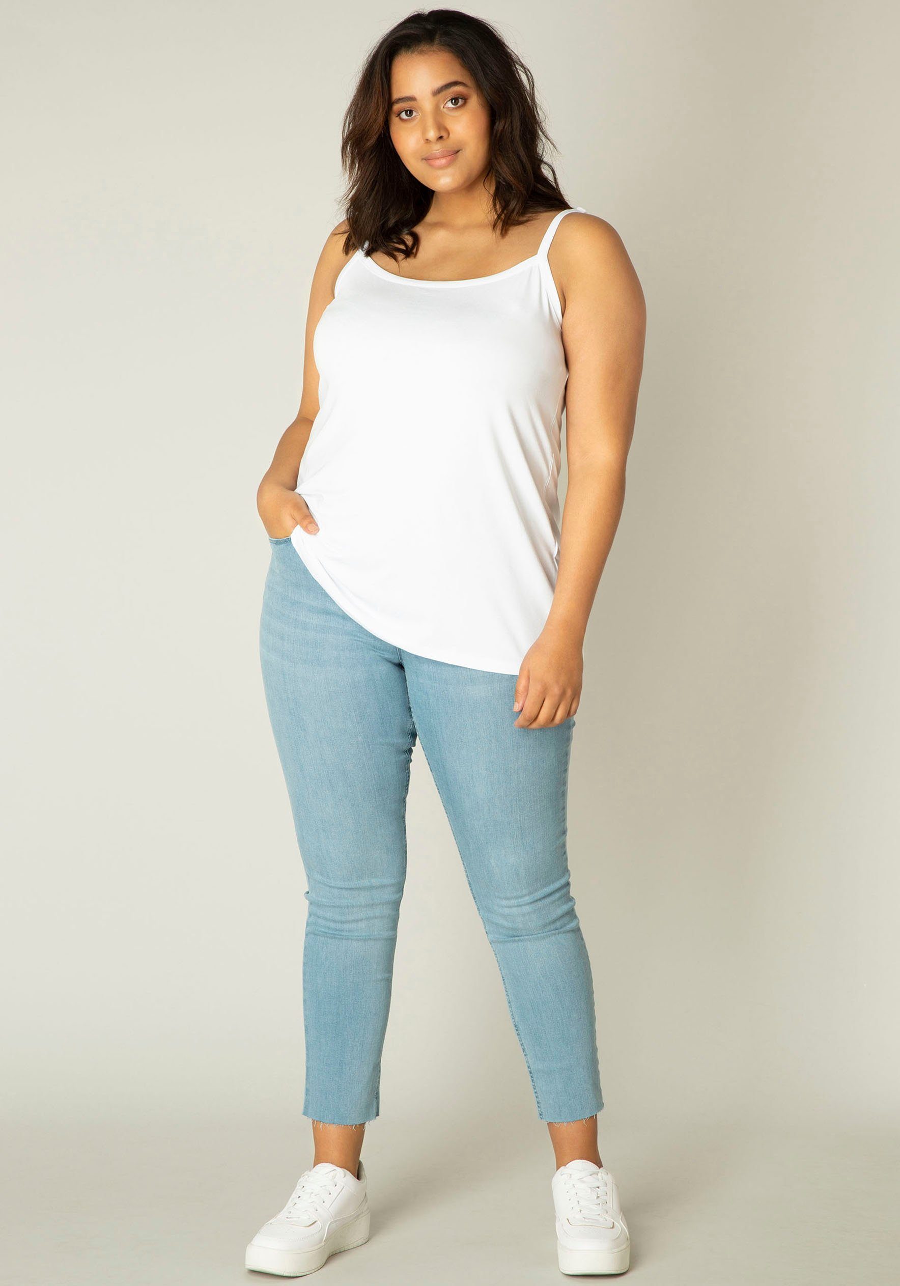 Base Level Curvy Spaghettitop Alexa Verstellbare Träger