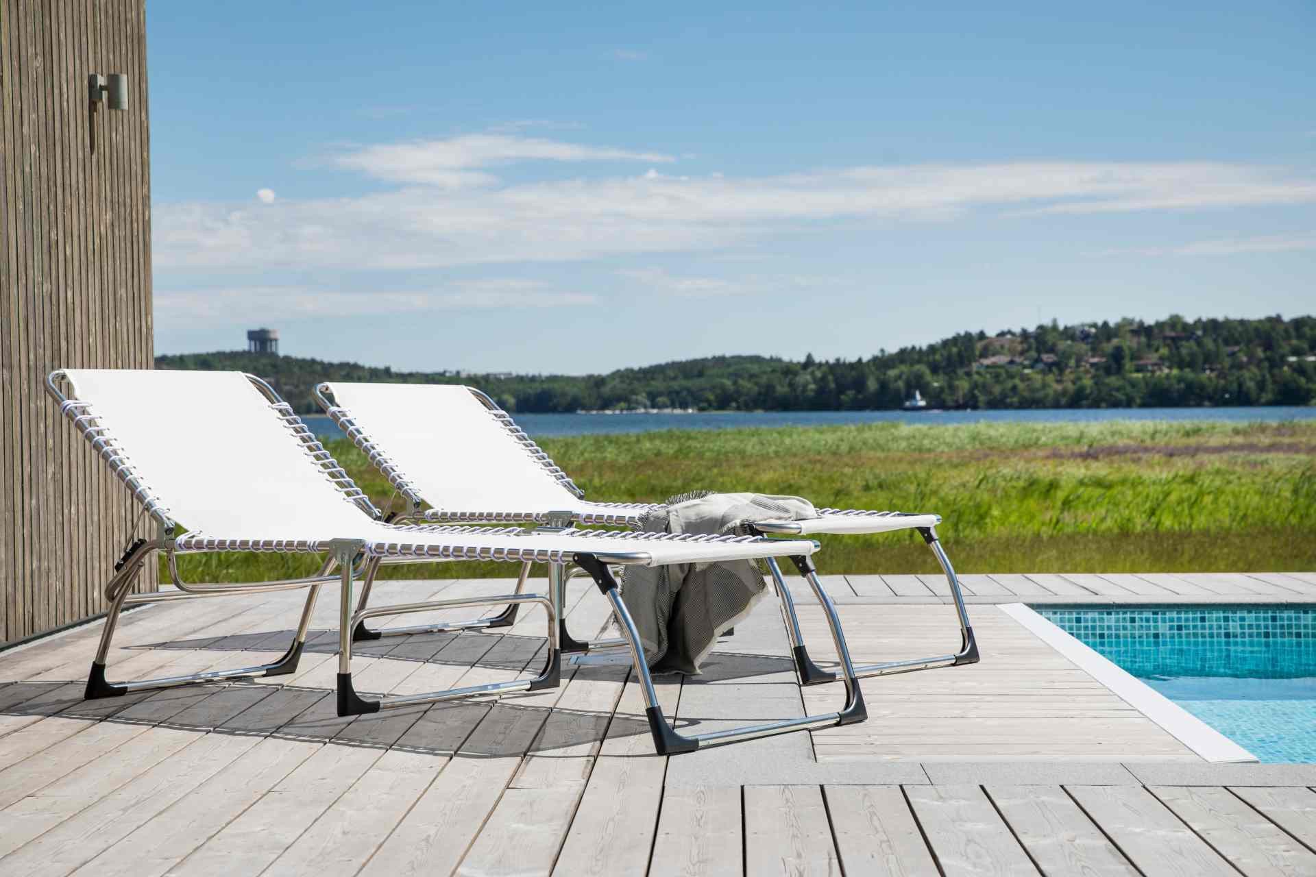 Fiam Gartenliege Amigo XXL aus Aluminium, Weiß, 3-fach verstellbare Rückenlehne