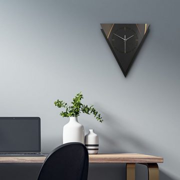 Kreative Feder Wanduhr Dreieckige 3D Designer-Wanduhr „Dark Elegance“ im Metallic-Look (ohne Ticken; Funk- oder Quarzuhrwerk; elegant, außergewöhnlich, modern)