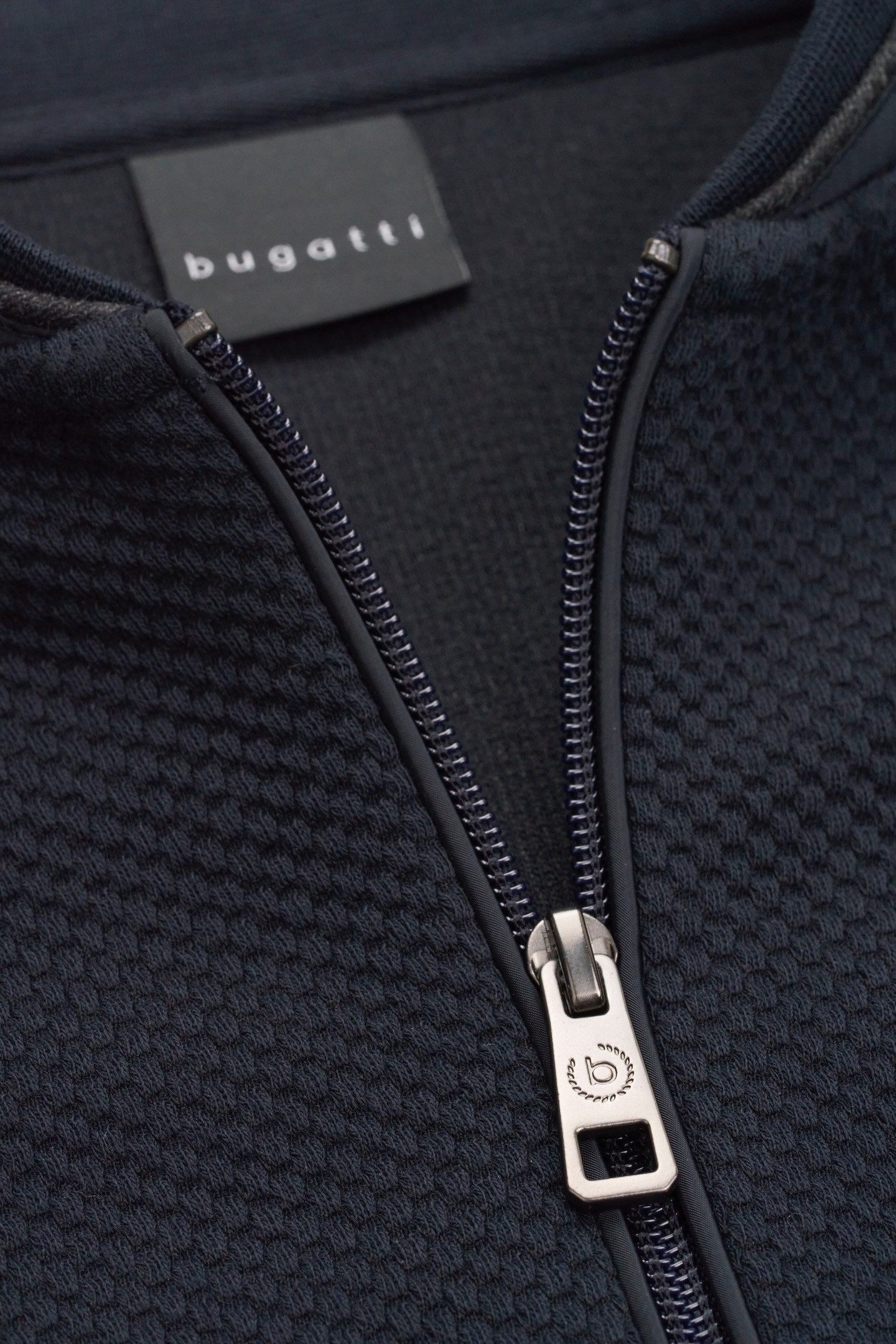 bugatti Sweatjacke mit Collegekragen