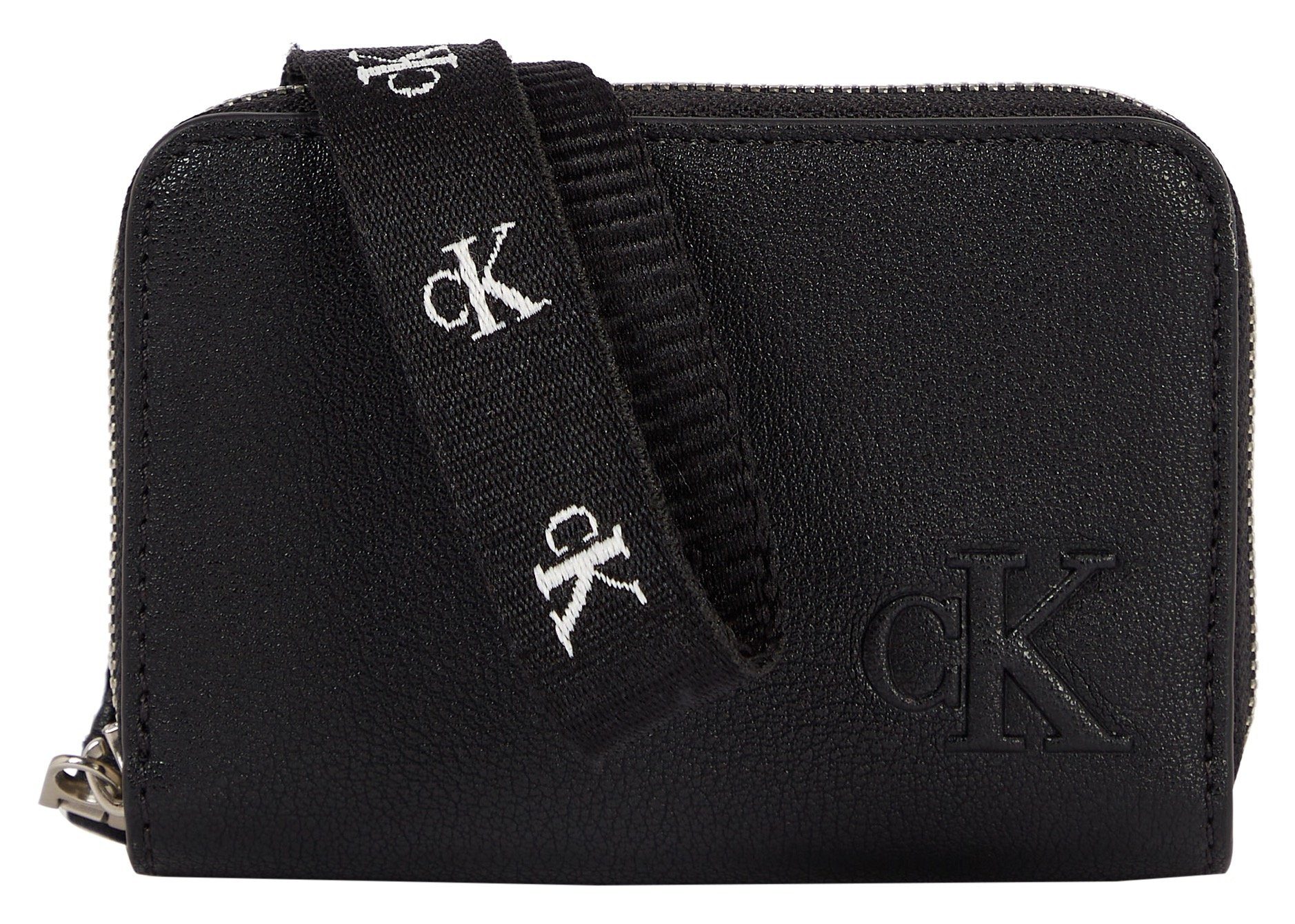 Calvin Klein Jeans Geldbörse ULTRALIGHT MED ZA W/WRISTLET PU, mit dezentem Markenlogo vorne schwarz