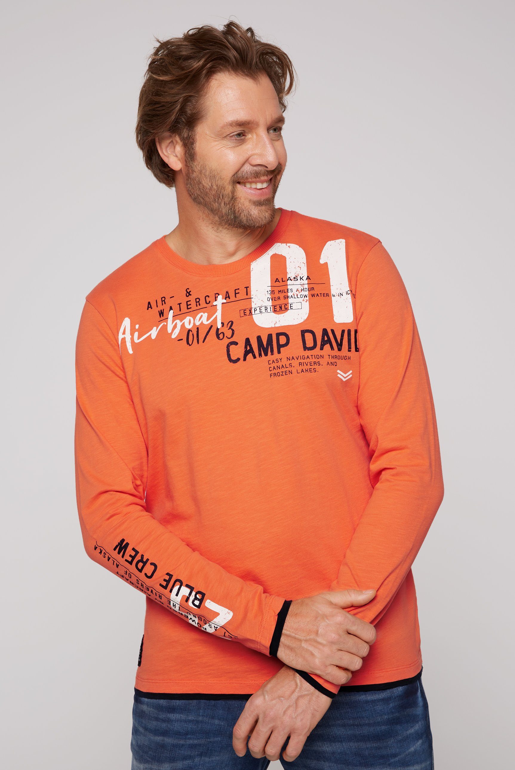 mit Label DAVID Prints orange Used-Look Langarmshirt im CAMP mission