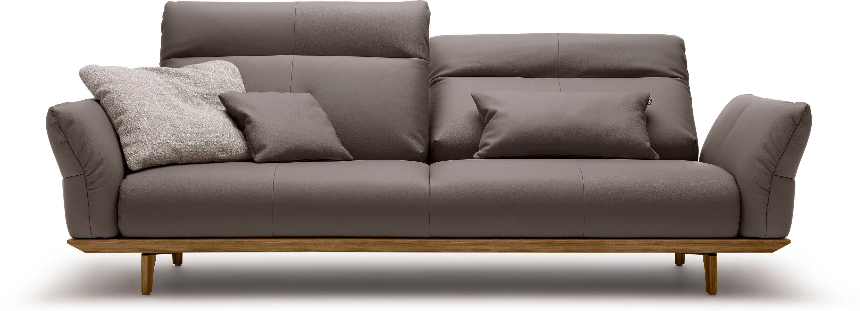 sofa und 3,5-Sitzer in Breite hs.460, Nussbaum, Füße Sockel hülsta cm 228