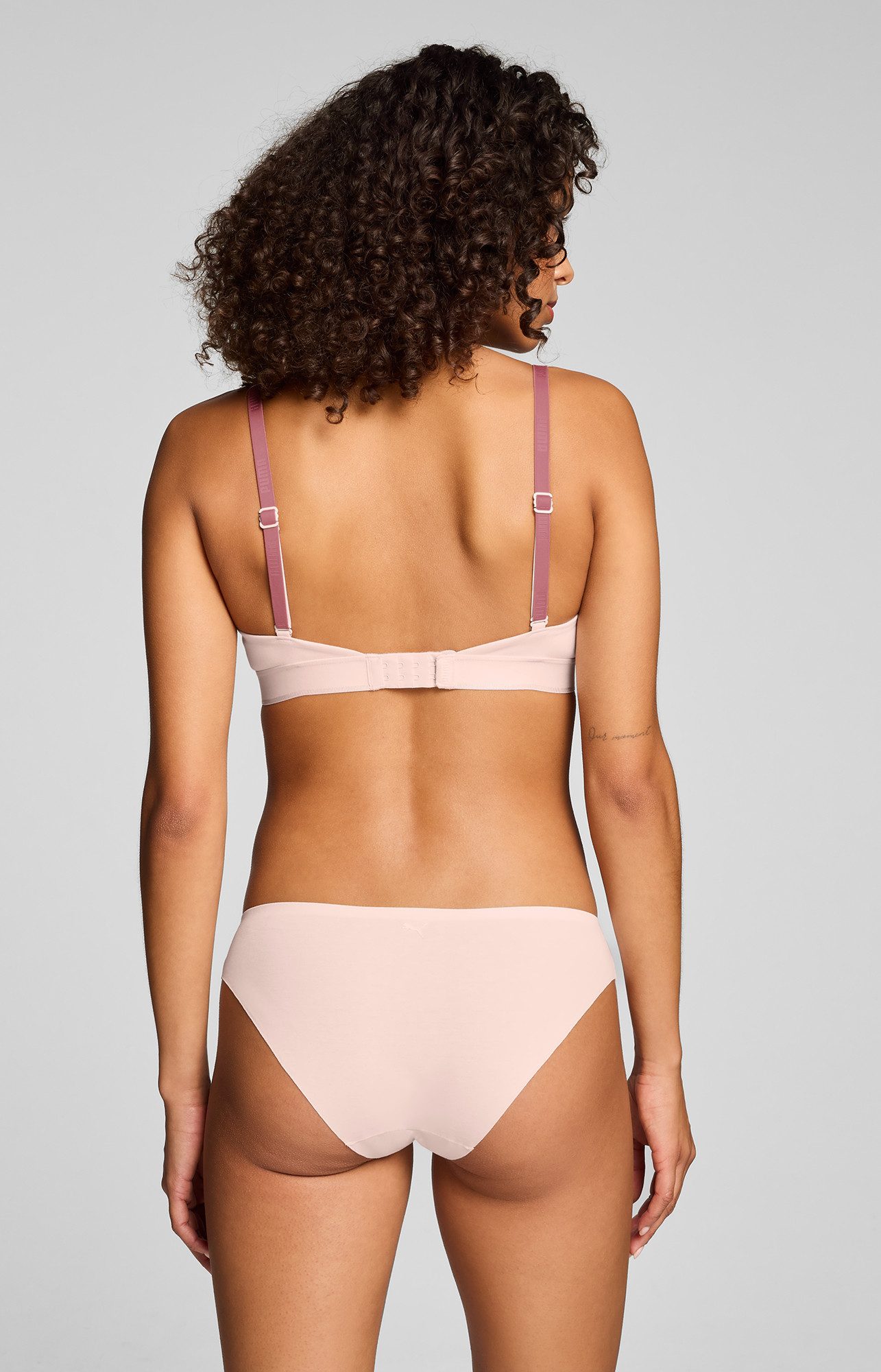 PUMA Slip PUMA WOMEN INVISIBLE COTTON BRIEFS 2P (2er Pack) nahtlose Ränder für eine unsichtbare Passform