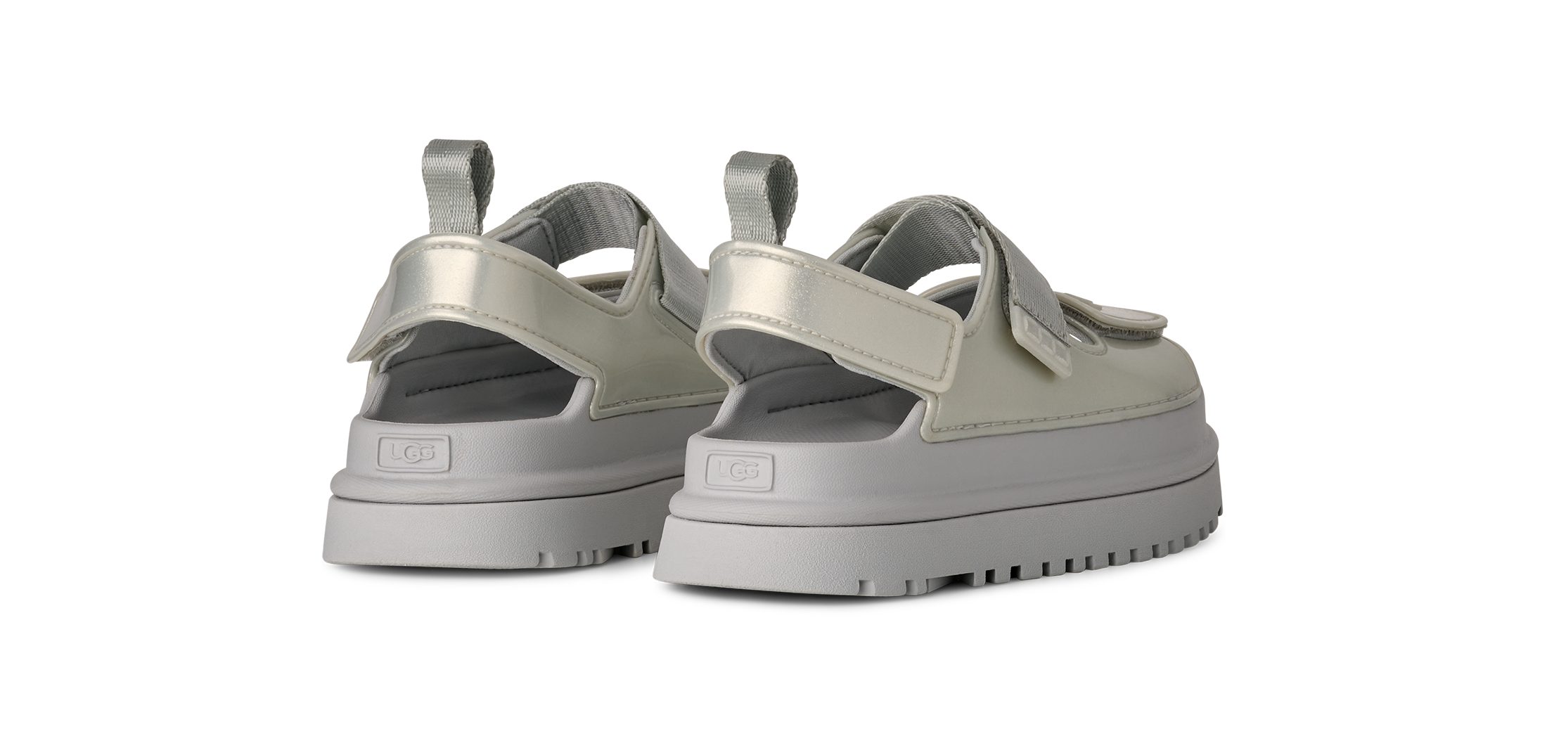 UGG GOLDENGLOW GLOSSY SPARKLES Sandale Klettschuh, Sommerschuh mit trendy Plateausohle