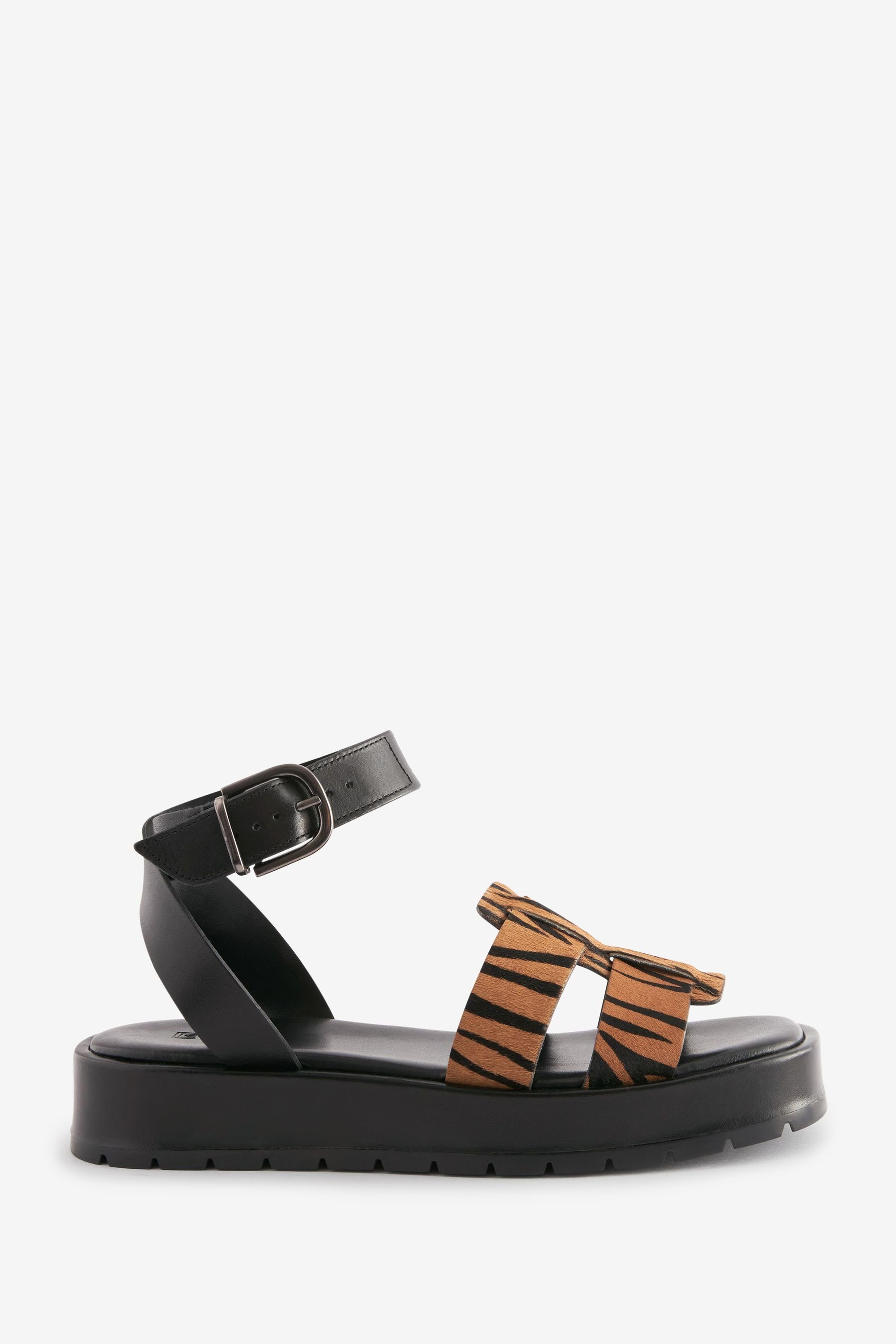 Next Forever Comfort® Plateau-Sandalen aus Leder Sandale (1-tlg) Animal