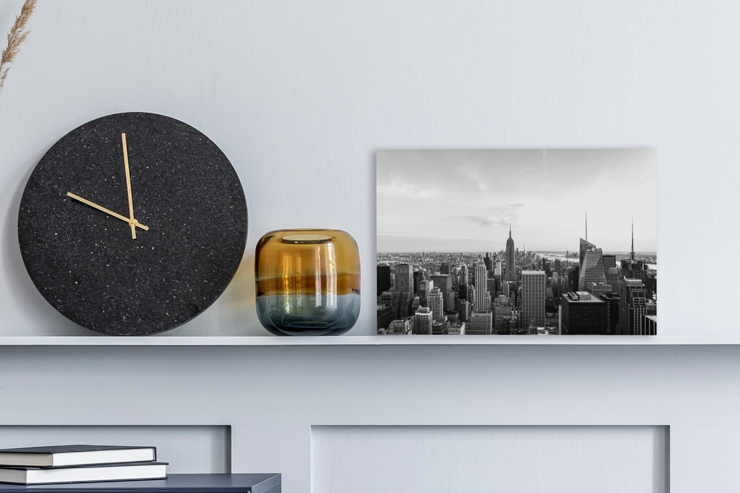 OneMillionCanvasses® Leinwandbild New Yorker während (1 St), Wandbild Skyline Leinwandbilder, cm Wanddeko, schwarz-weiß, - Sonnenuntergangs Aufhängefertig, eines 30x20