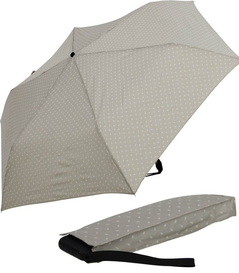 doppler® Taschenregenschirm ein leichter und flacher Schirm für jede  Tasche, dieser treue Begleiter findet überall Platz