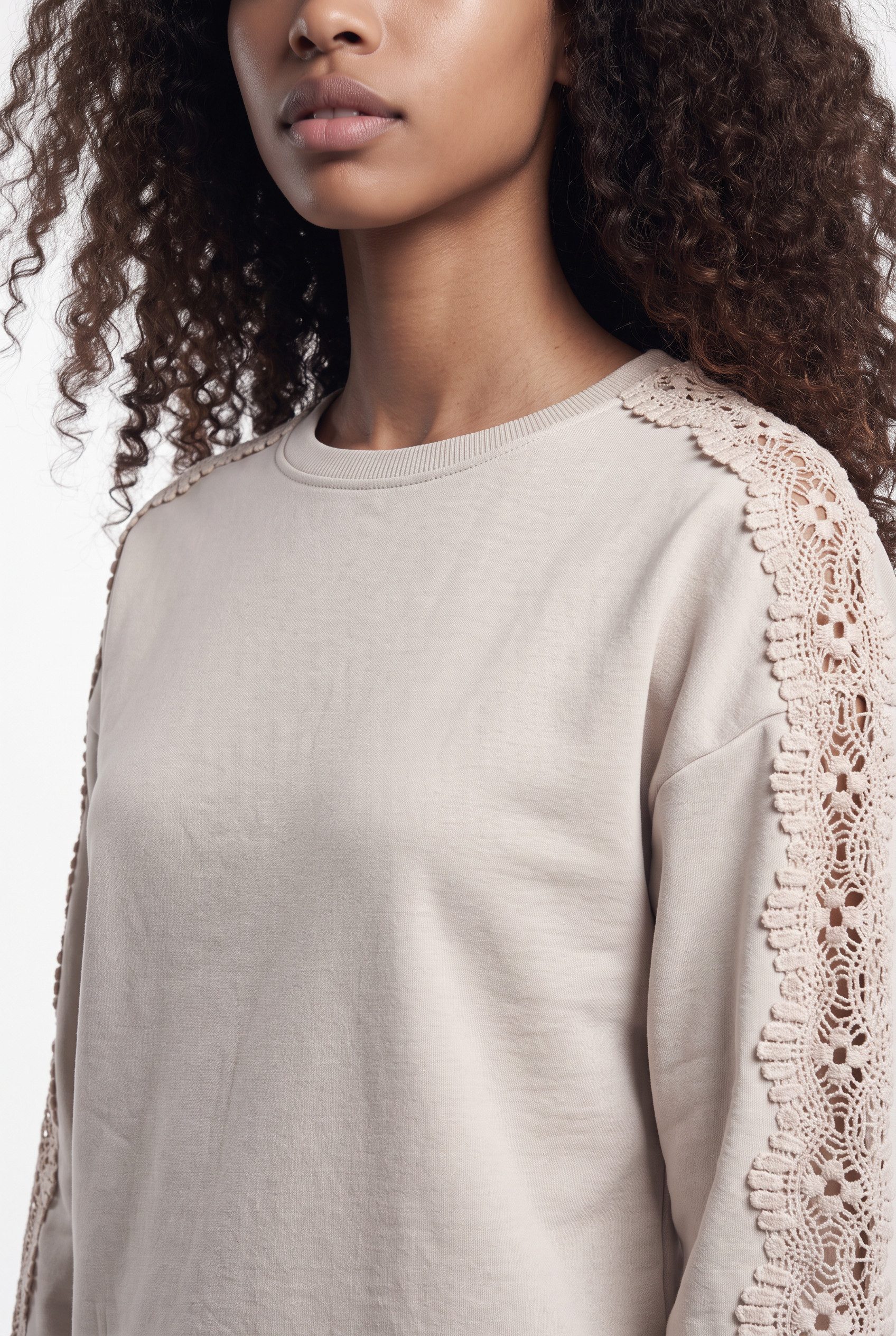 ONLY Sweatshirt ONLSTILLA L/S O-NECK LACE DETAIL CS SWT Baumwollmischung, regular fit – Bild 3 von 5