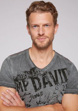 CAMP DAVID T-Shirt mit Marken-Schriftzug auf der Front