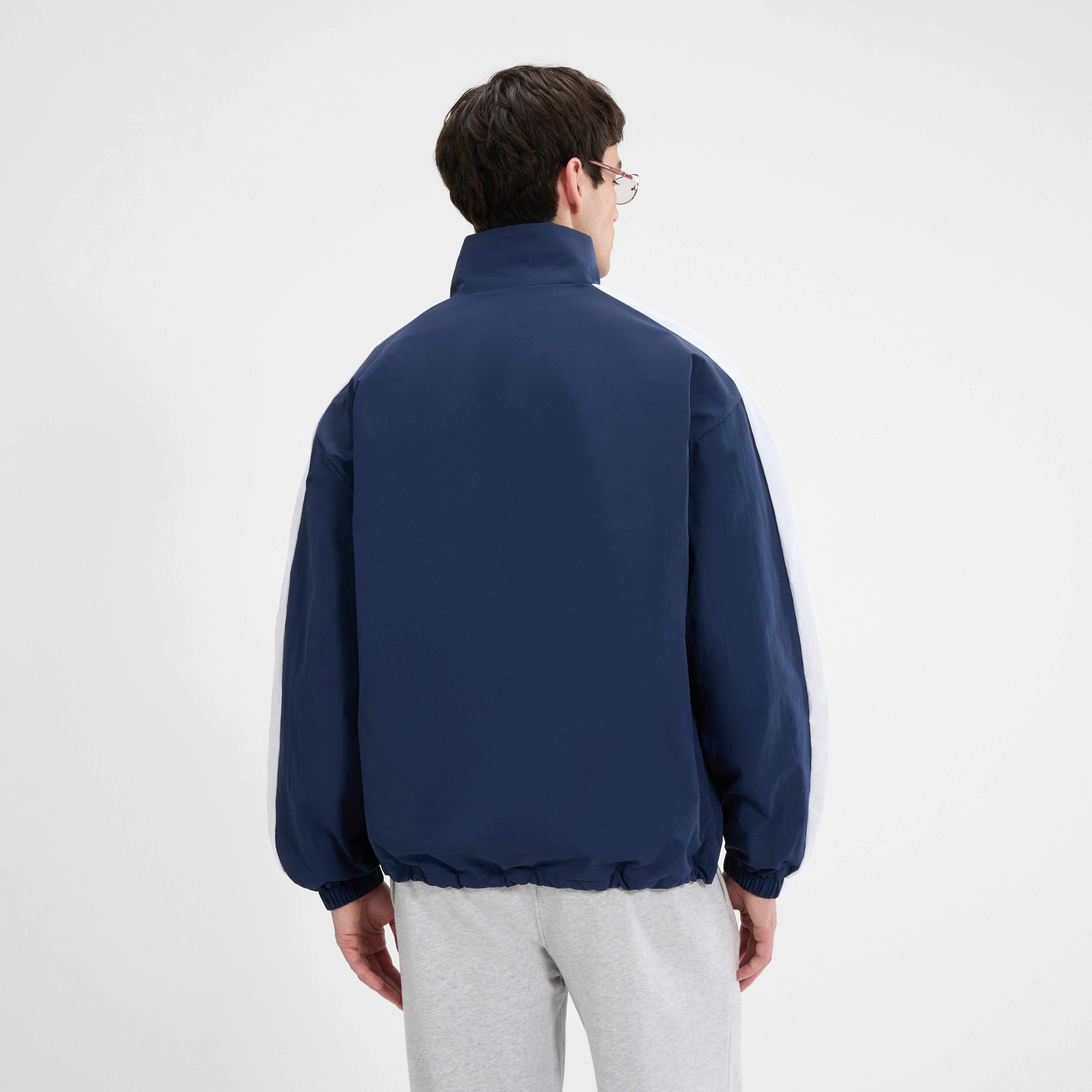 Ellesse Trekkingjacke aus Polyamid, leichtes Material, sportlicher Stil