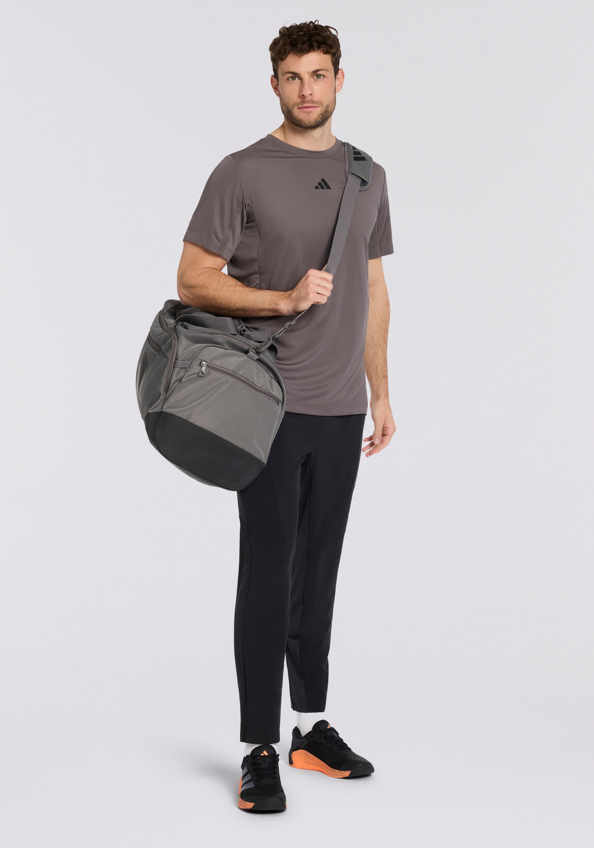 adidas Performance Sporttasche TRA DEF DUF M. € 39,99