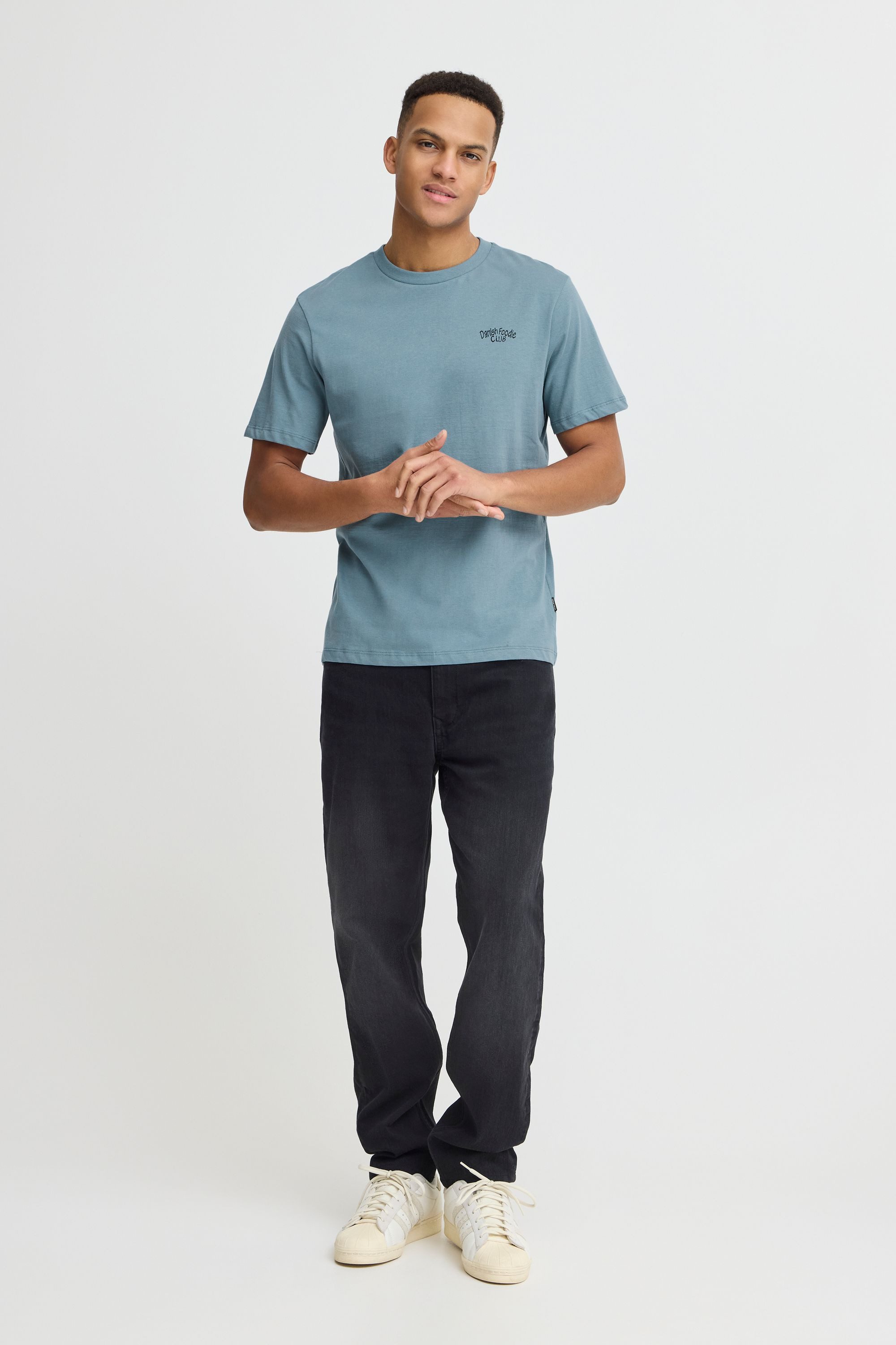 Blend Rundhalsshirt BHViggo (1-tlg) Lässiges T-Shirt mit Backprint