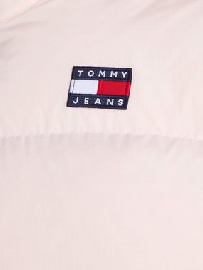Tommy Jeans Curve Winterjacke TJW CRV ALASKA PUFFER PLUS SIZE CURVE,mit Klettverschlüssen am Ärmelabschluss