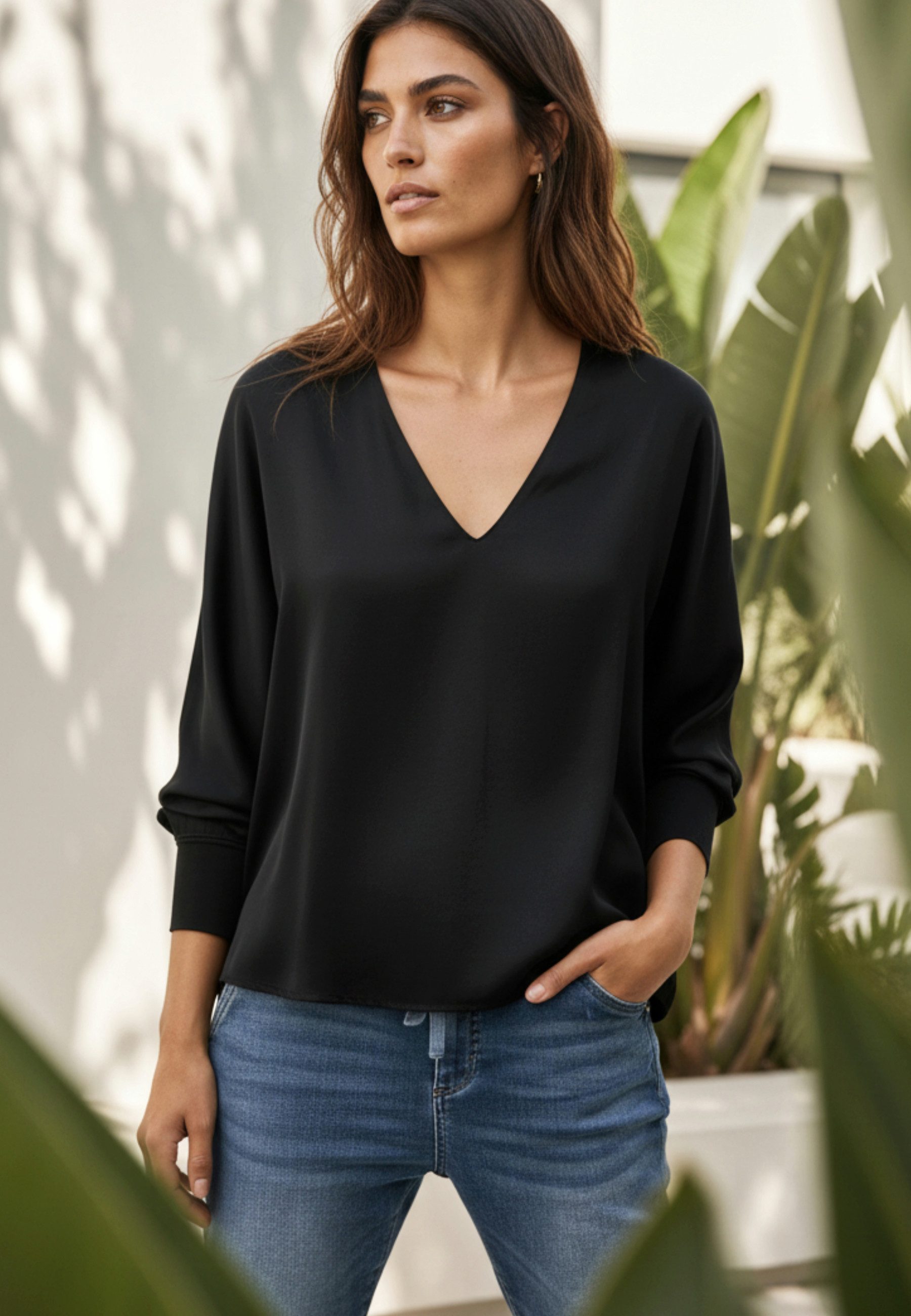 Andijamo-Fashion Schlupfbluse CHARMING Satinbluse mit dezentem Glanz