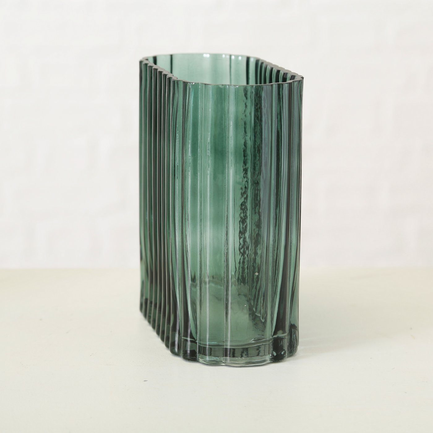 BOLTZE Dekovase Vase Tulipa, Glas lackiert, grün, 18 cm hoch, 1012589