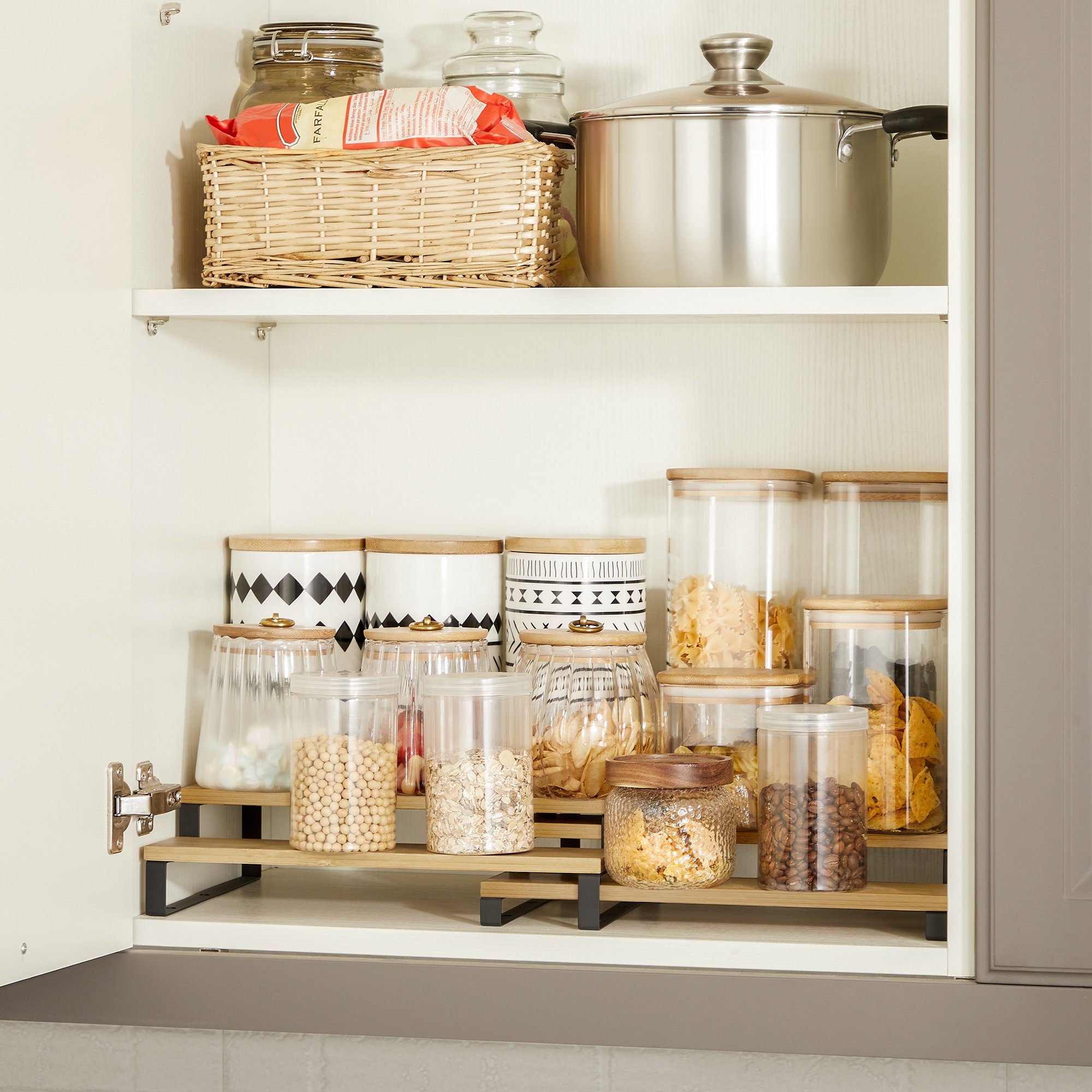 SONGMICS Gewürzregal Küchenregal stehend, Küchen-Organizer, für Speisekammer, Arbeitsplatte, 2-tlg., Holzwerkstoff, je 3 Ablagen, ausziehbar stapelbar, naturfar – Bild 4 von 5