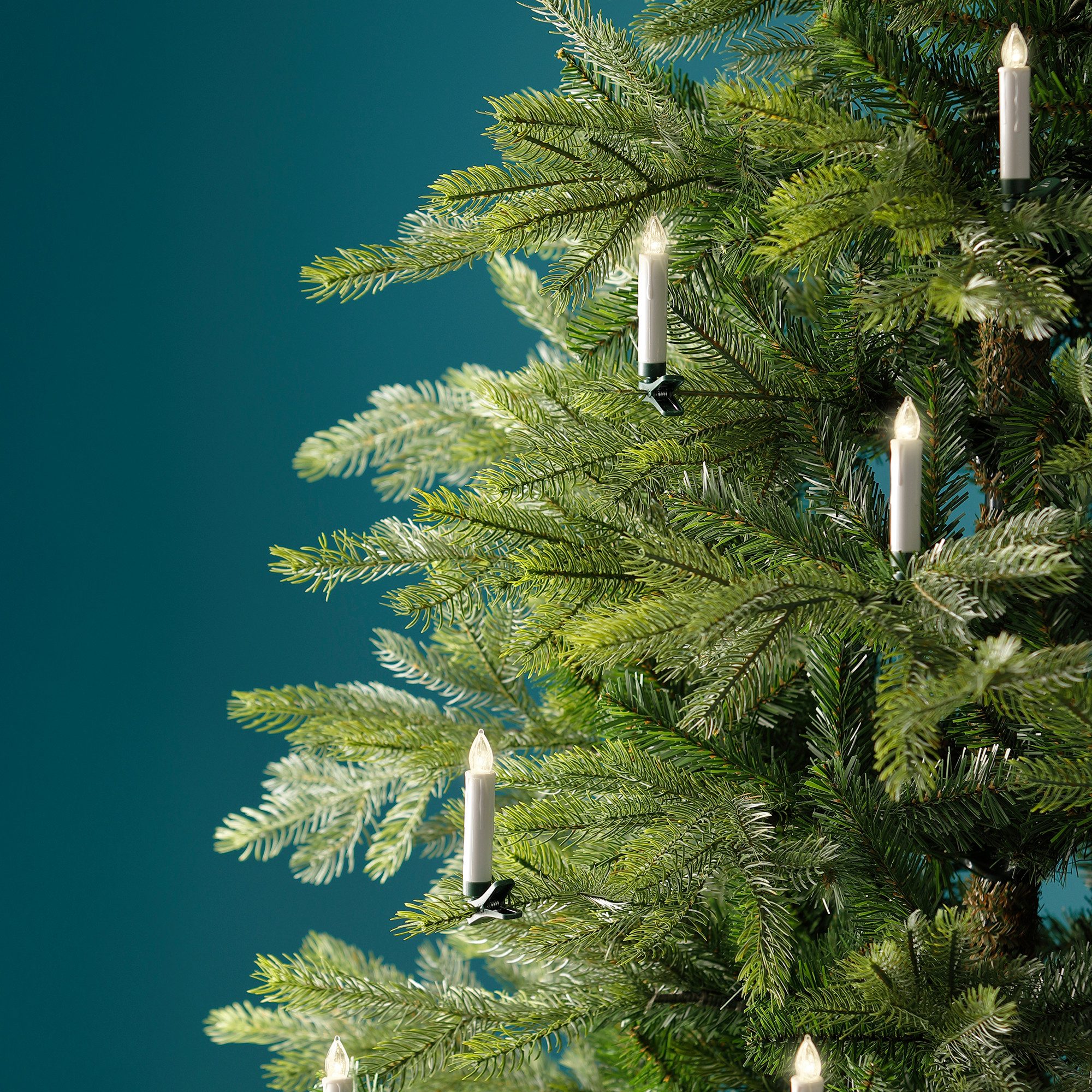 Lumineo LED-Christbaumkerzen Lumineo LED Baumkerzen Weiß 10 Stück, warm weiß, mit Fernbedienung, Indoor/Outdoor, 6h-Timer, AAA-Batterien, IP44