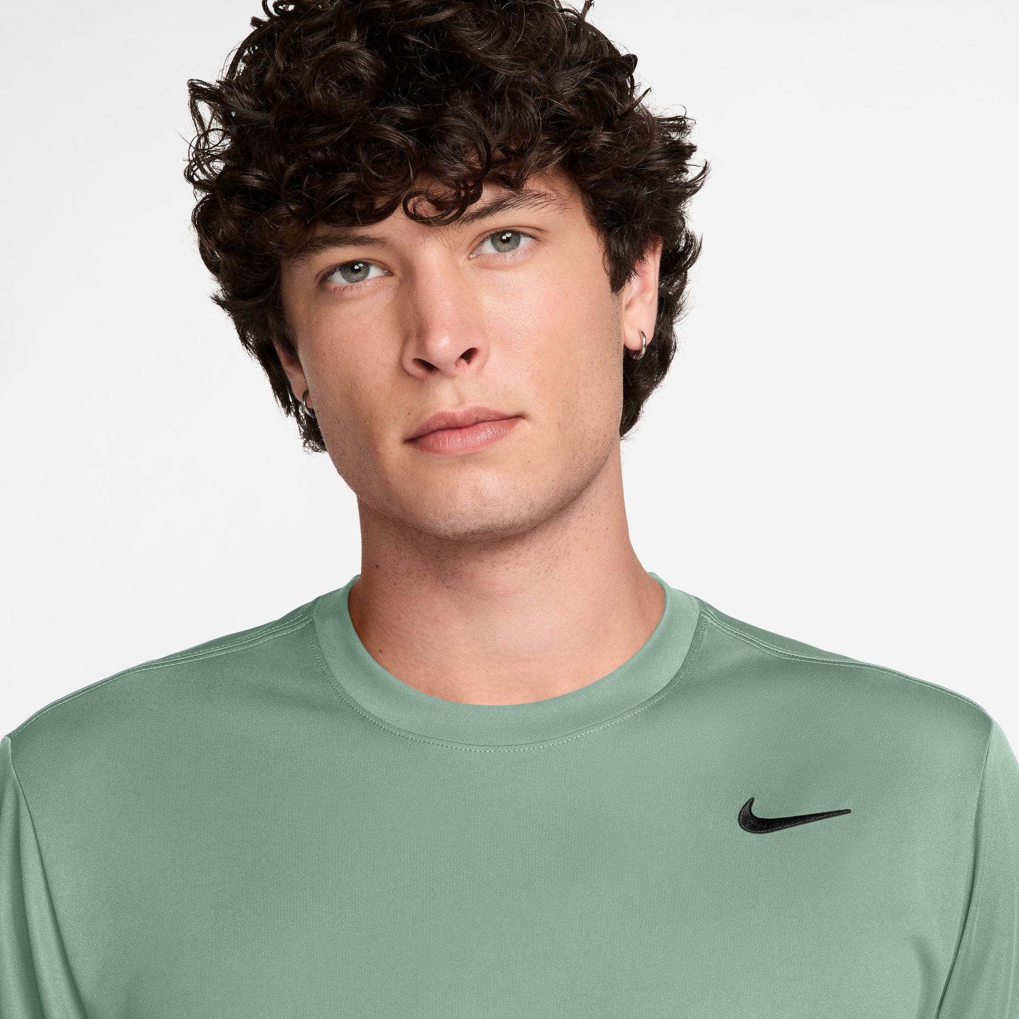 Nike T-Shirt M NK DF TEE STD FLEX sportlicher Schnitt, für Sportmode und Streetwear