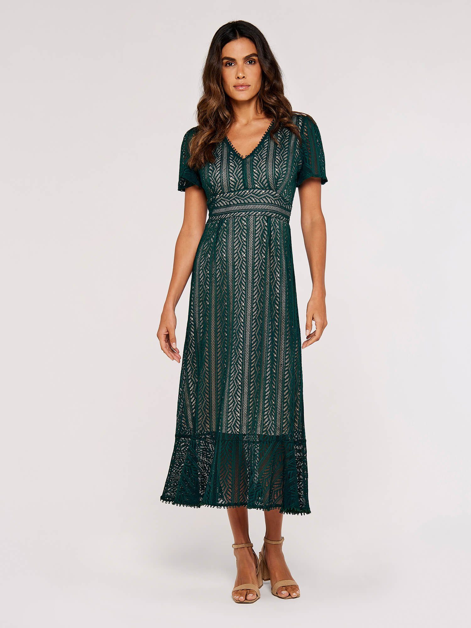Maxikleid Lace V Neck Ruffle Bottom Dress
