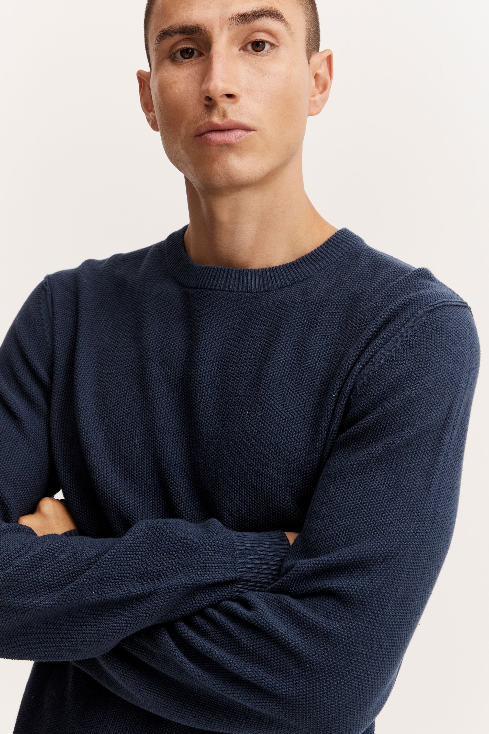 Blend Strickpullover BHPullover Stilvoller Feinstrick-Pullover mit Rundhalsausschnitt