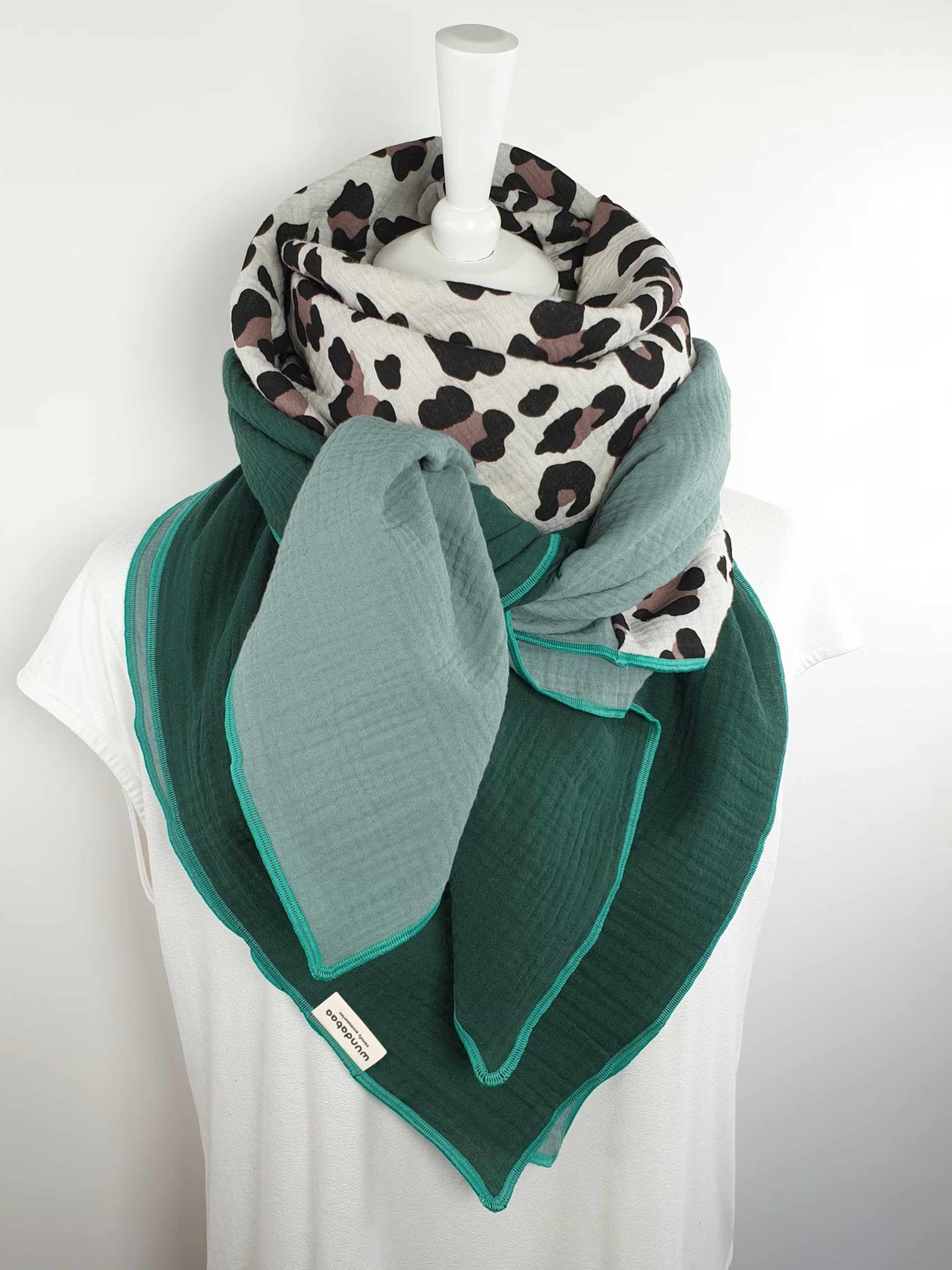 wundabaa Modetuch Musselintuch Leoprint Color Blocking günstig online kaufen
