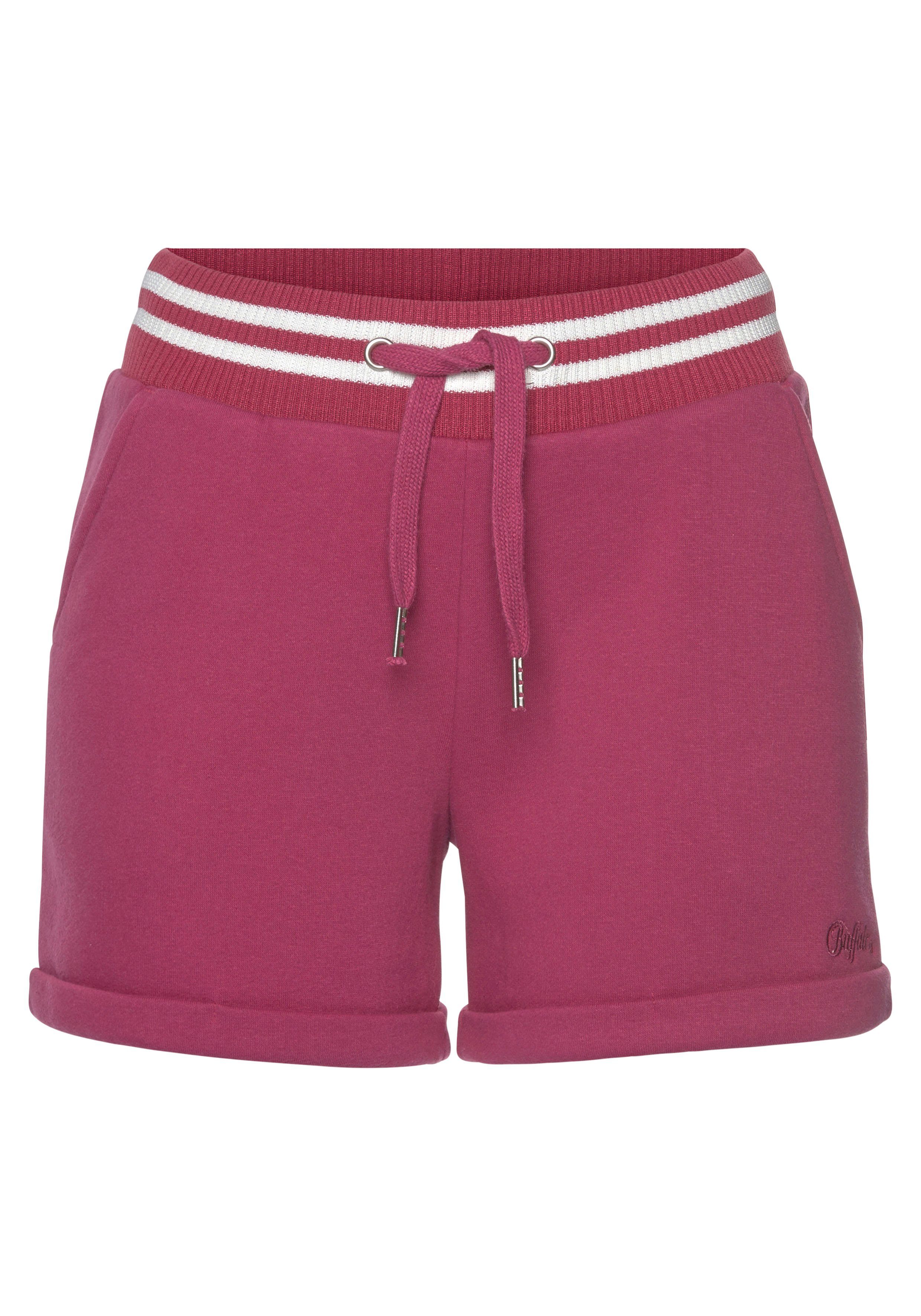 Sweatshorts Buffalo Loungeanzug und Logostickerei Taschen, seitlichen mit himbeere