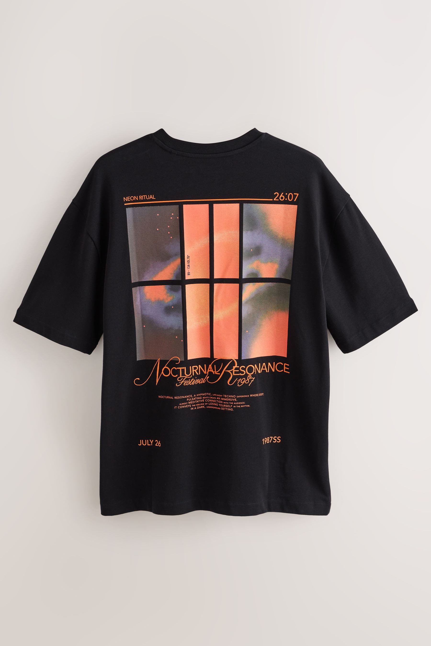 Next T-Shirt Relaxed Fit, schweres T-Shirt mit Grafik-Print (1-tlg) günstig online kaufen