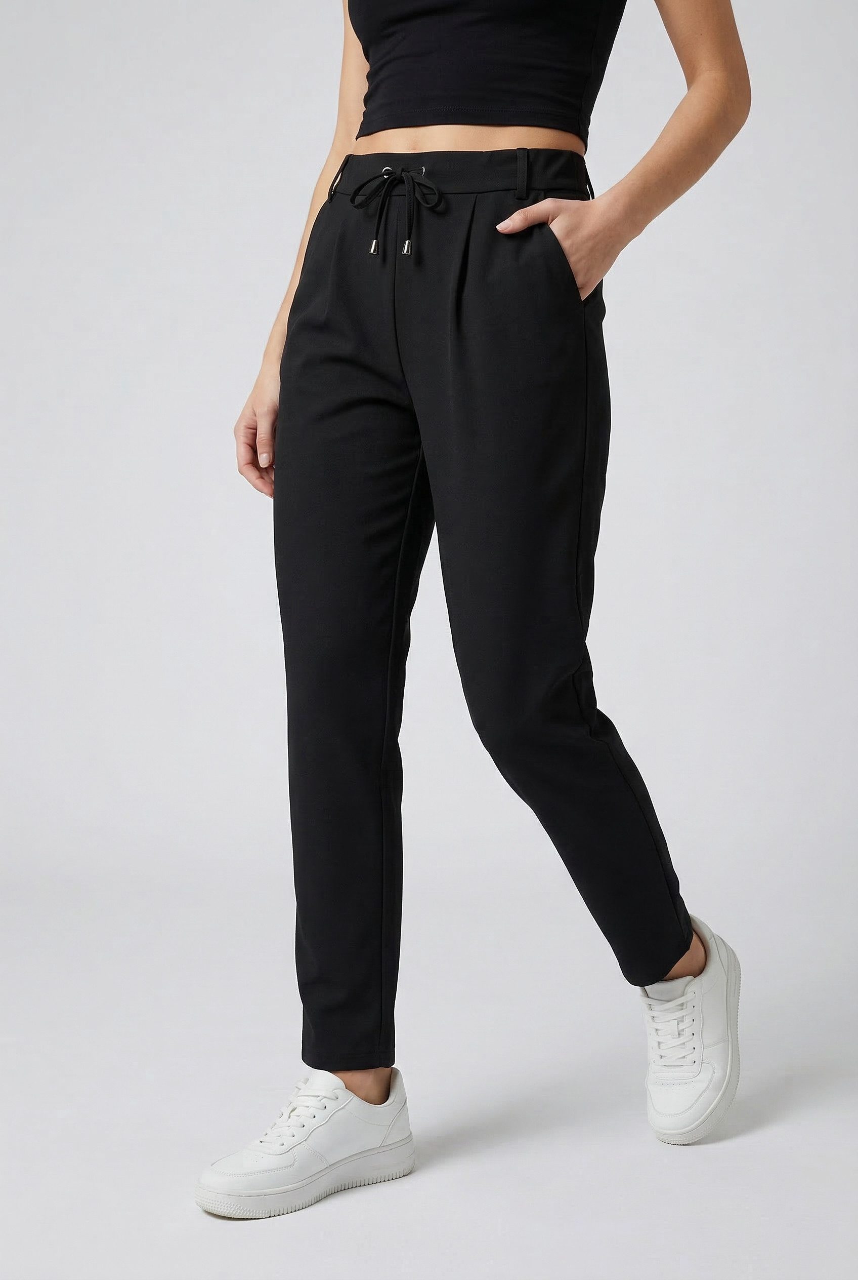 ONLY Jogger Pants ONLJAZ PULL-UP PANT TLR ZLO mit Kordelzug