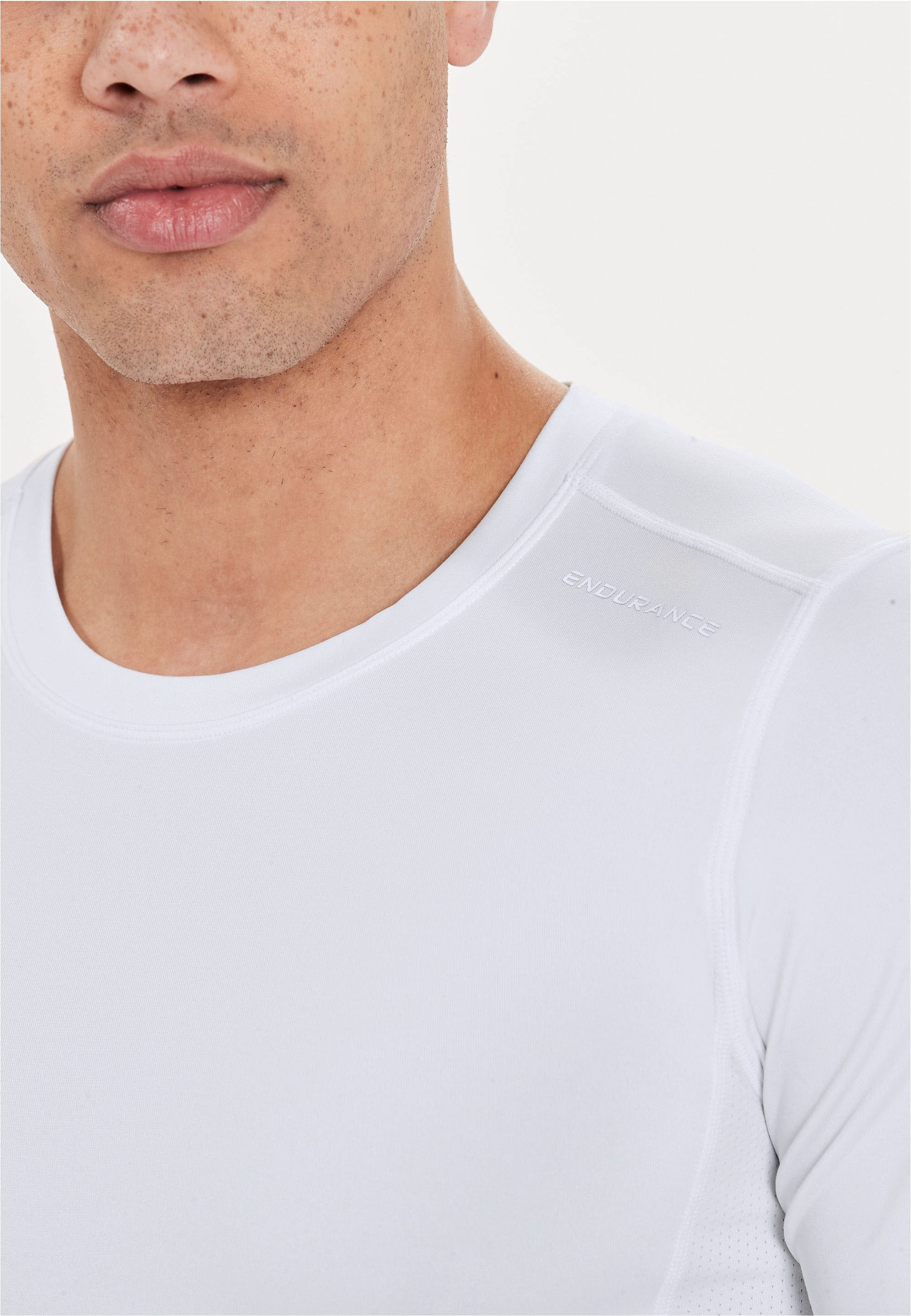 ENDURANCE Funktionsshirt Power V2 mit atmungsaktiver, schnell trocknender Funktion
