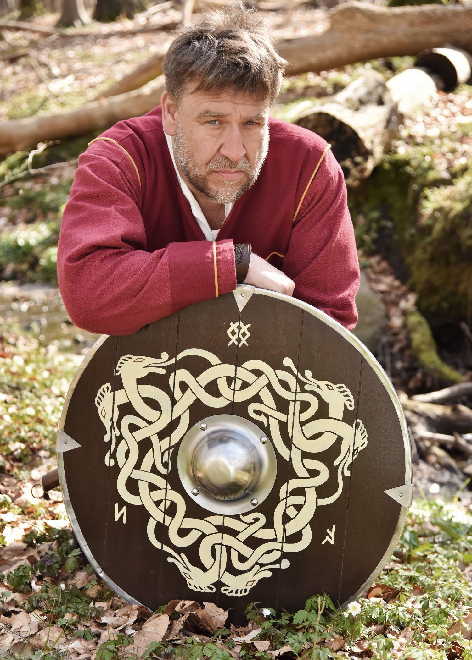 Battle Merchant Wikinger-Kostüm Angelsächsischer Schild mit Schlangenmotiv und Runen, 61 cm (24 Zoll)