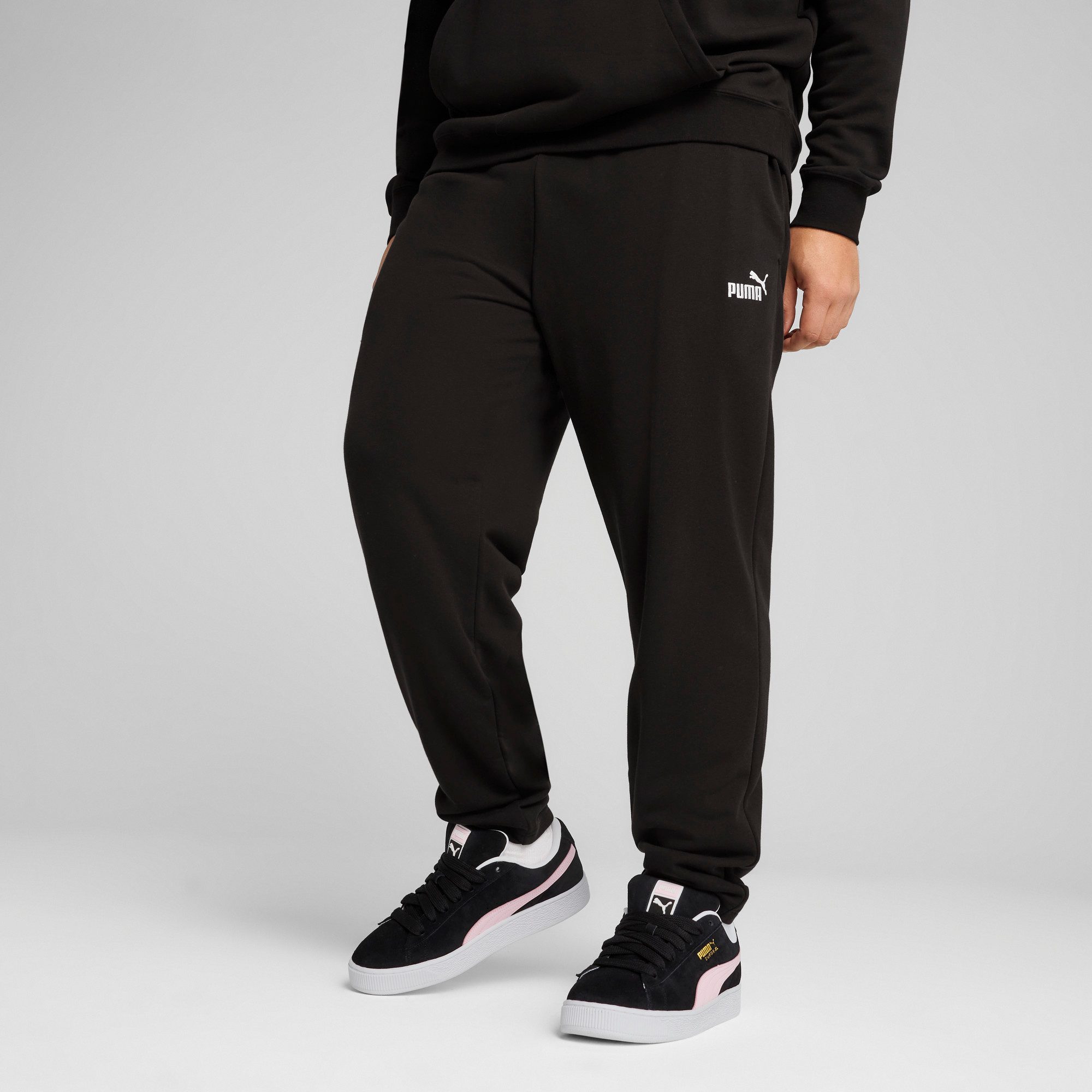 PUMA Trainingshose ESS NO. 1 LOGO SWEATPANTS TR OP Jogginghose, weiche French Terry Qualität