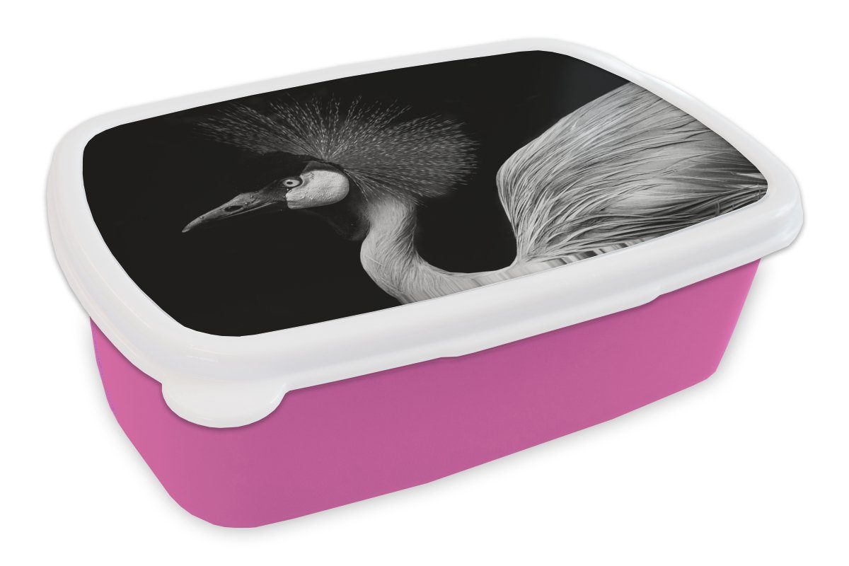 MuchoWow Lunchbox Kranich - Schwarz - Weiß - Vogel - Tiere, Kunststoff, (2-tlg), Brotbox für Erwachsene, Brotdose Kinder, Snackbox, Mädchen, Kunststoff rosa