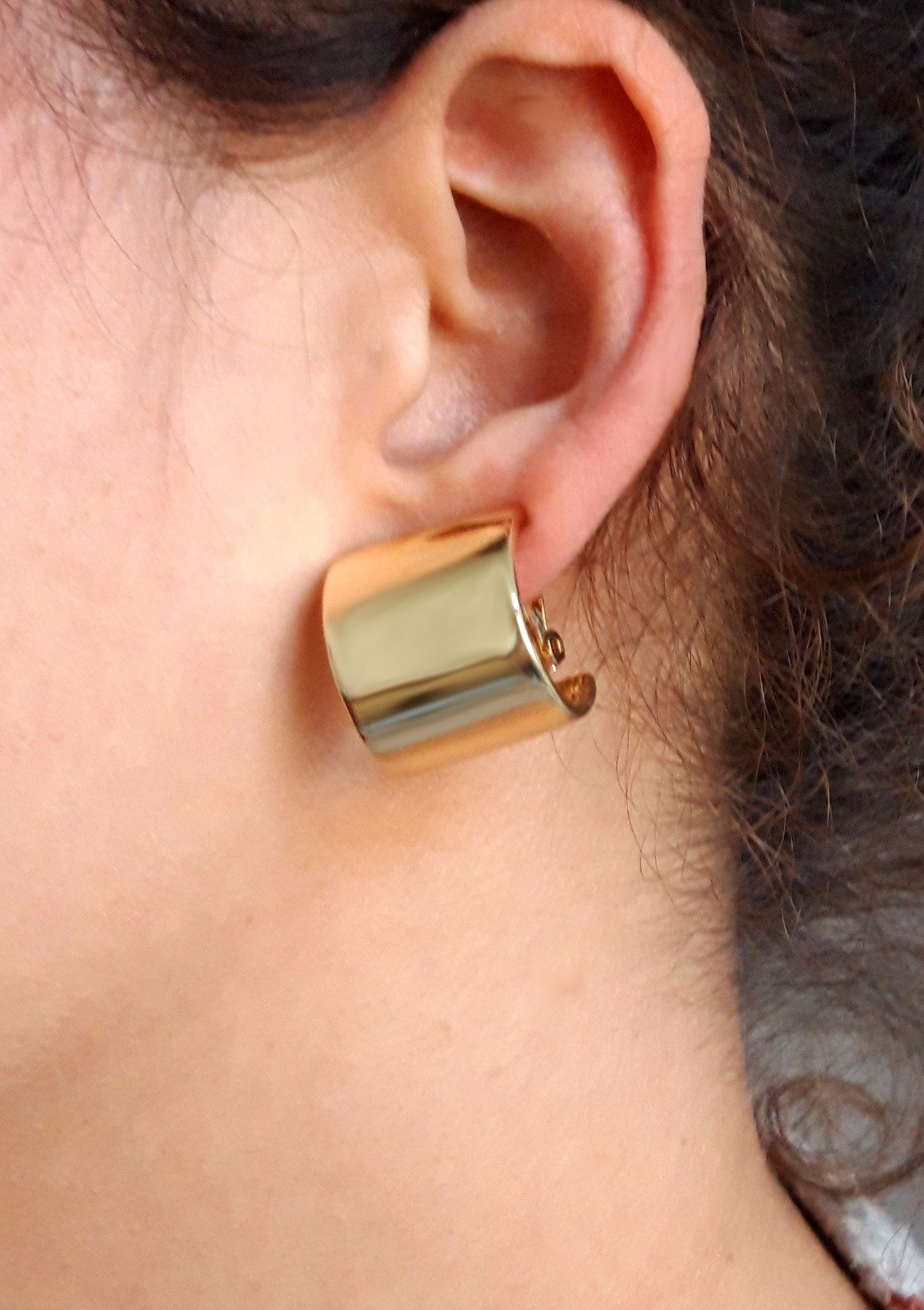 Ella Jonte Paar Ohrclips, edle Halbcreolen Creolen gold im Geschenkkarton günstig online kaufen