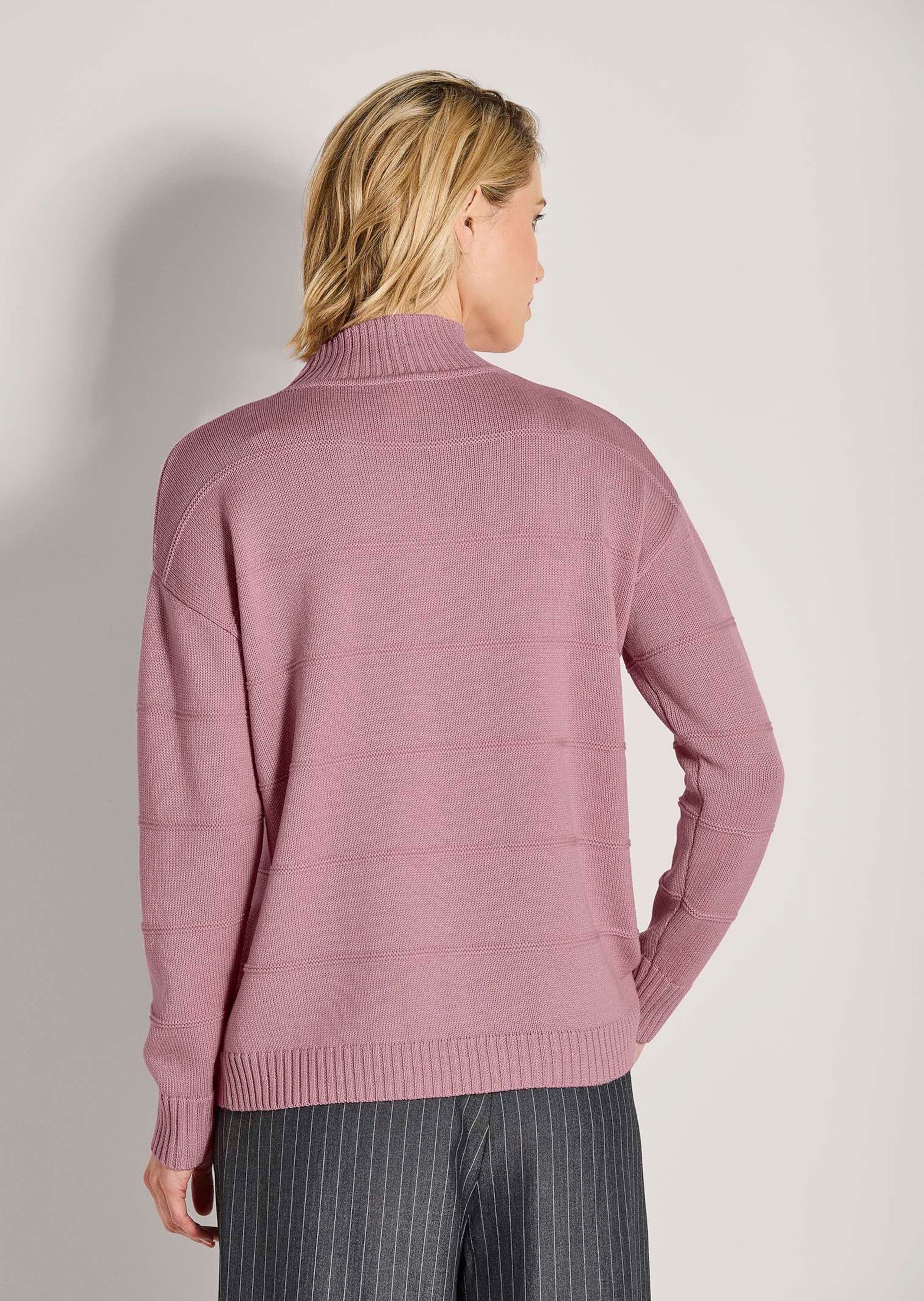 MADELEINE Strickpullover Eleganter Wollpullover mit Querstruktur Strukturpullover mit Stehkragen und Langarm